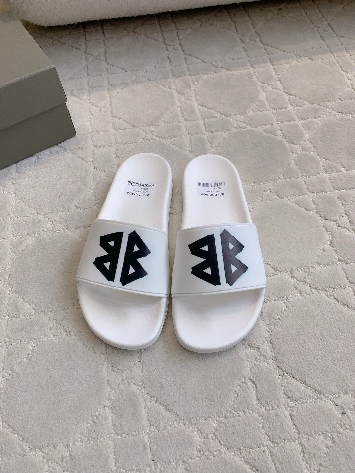 China Replica Balenciaga Women Shoes 63usd Only