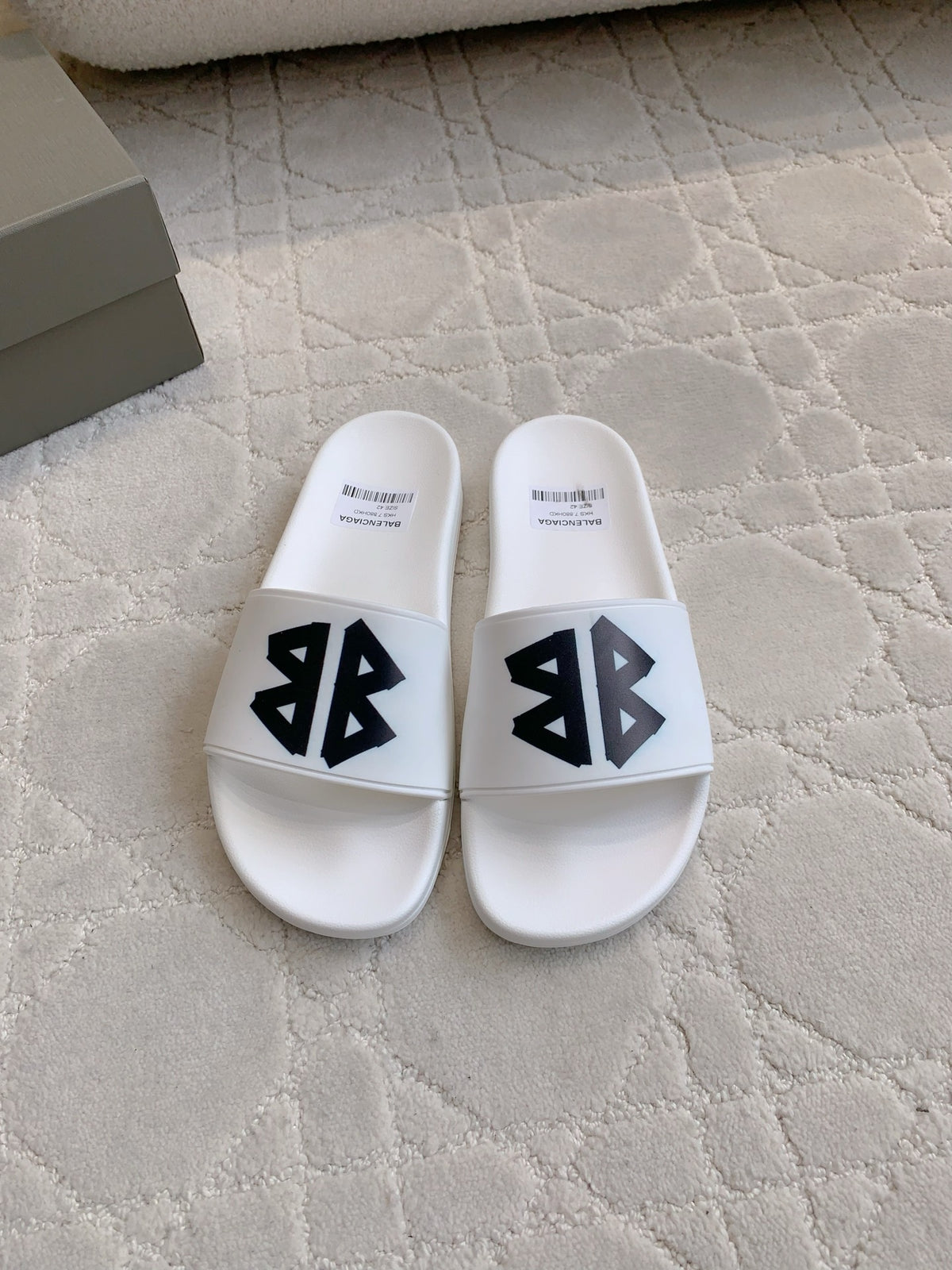 China Replica Balenciaga Women Shoes 63usd Only