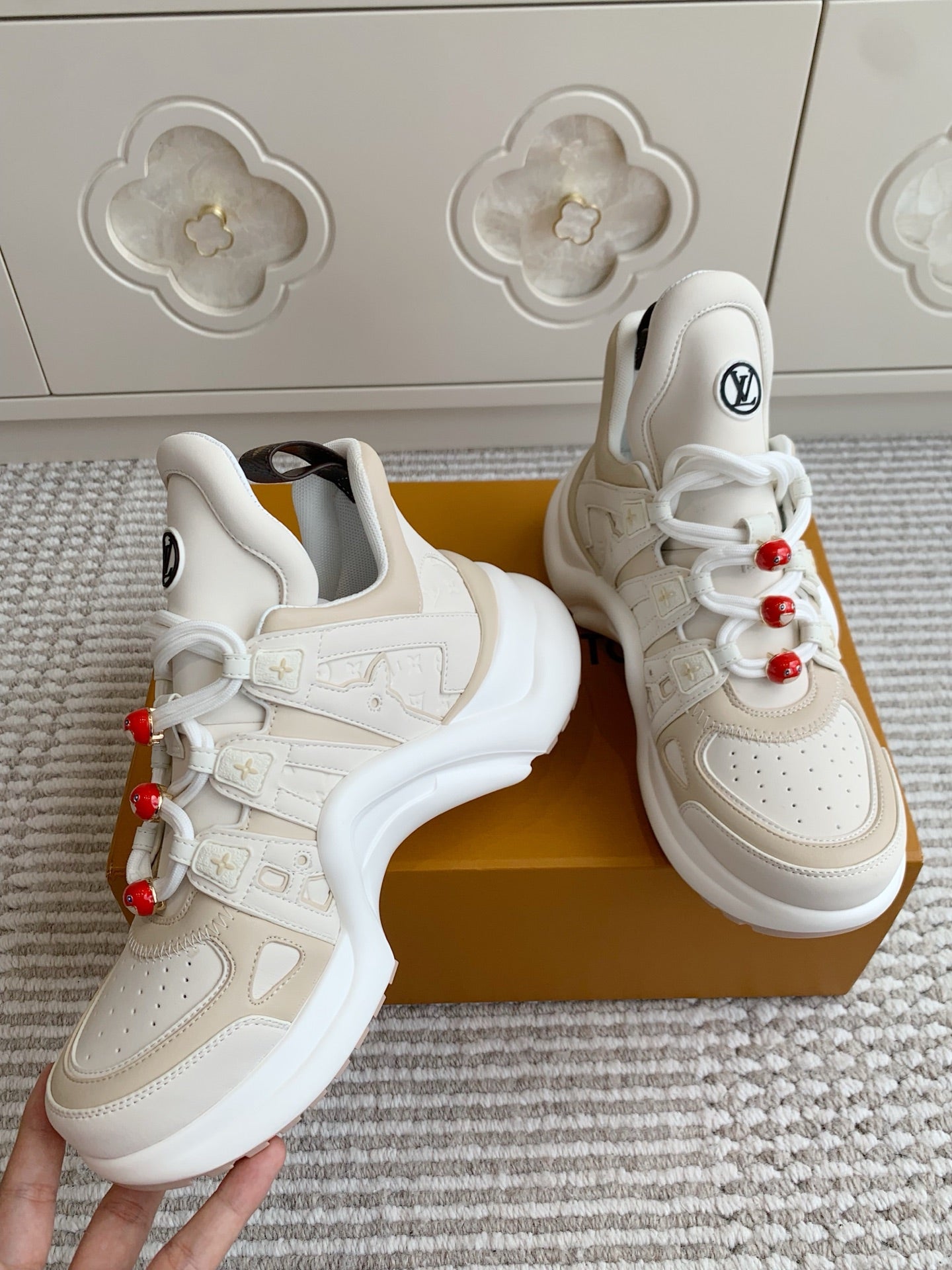 China Replica LV Women Shoes 144usd Only