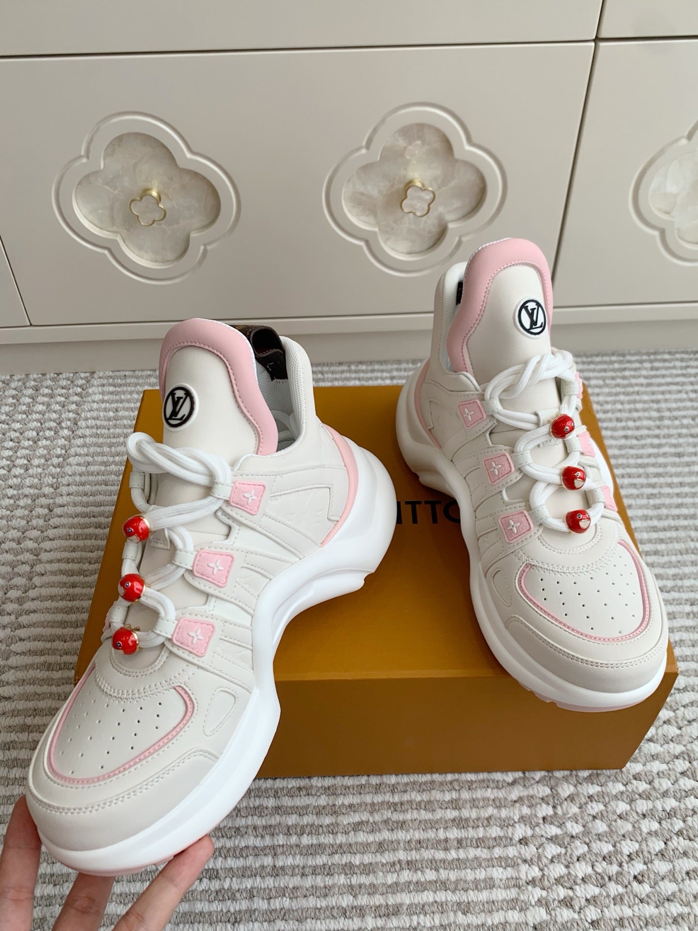 China Replica LV Women Shoes 144usd Only