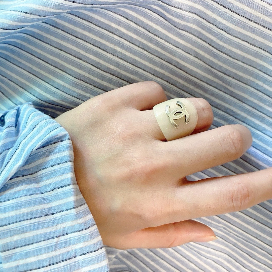 China Replica Chanel Rings 32usd Only