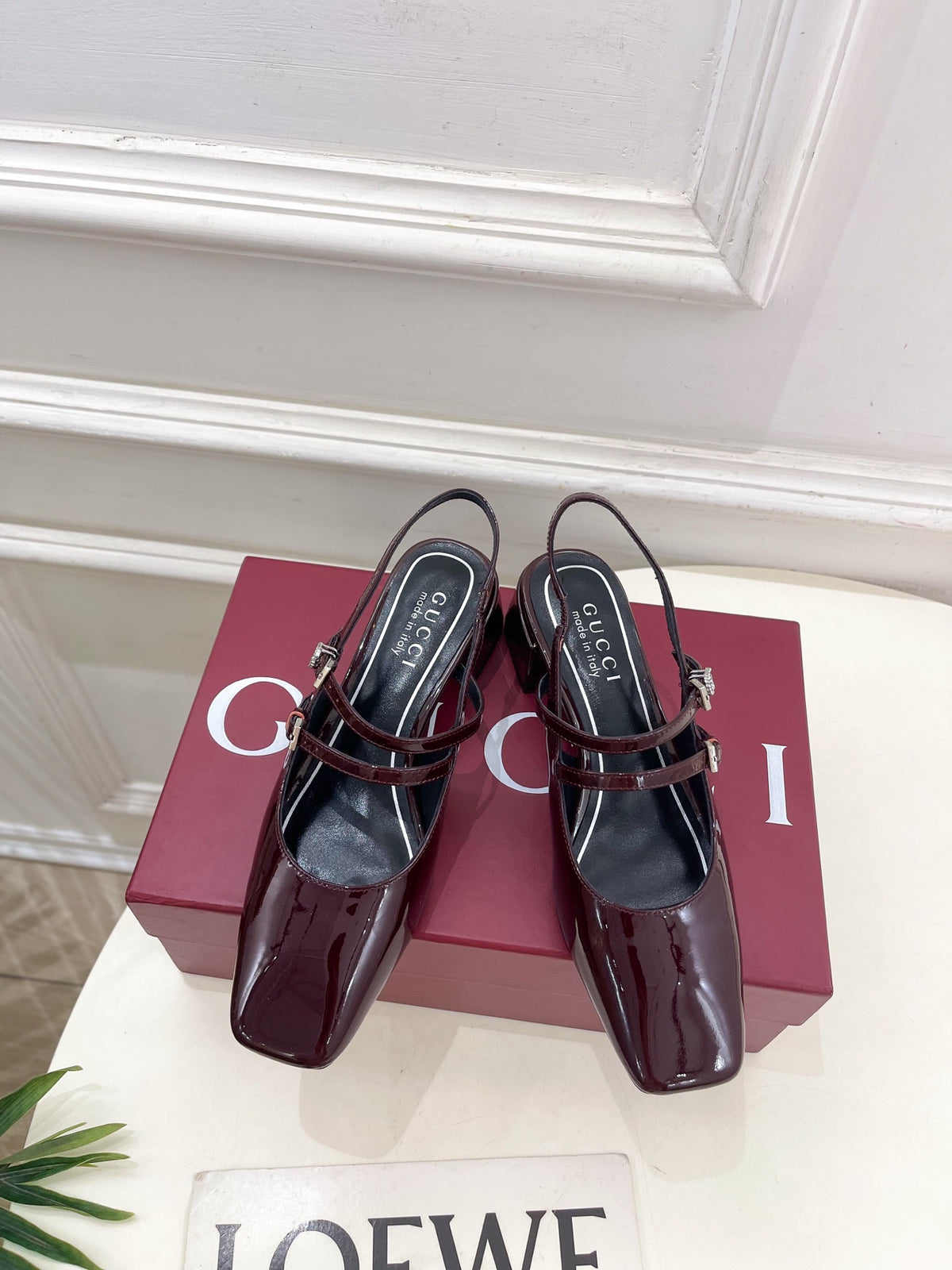 China Replica Gucci Women Shoes 102usd Only