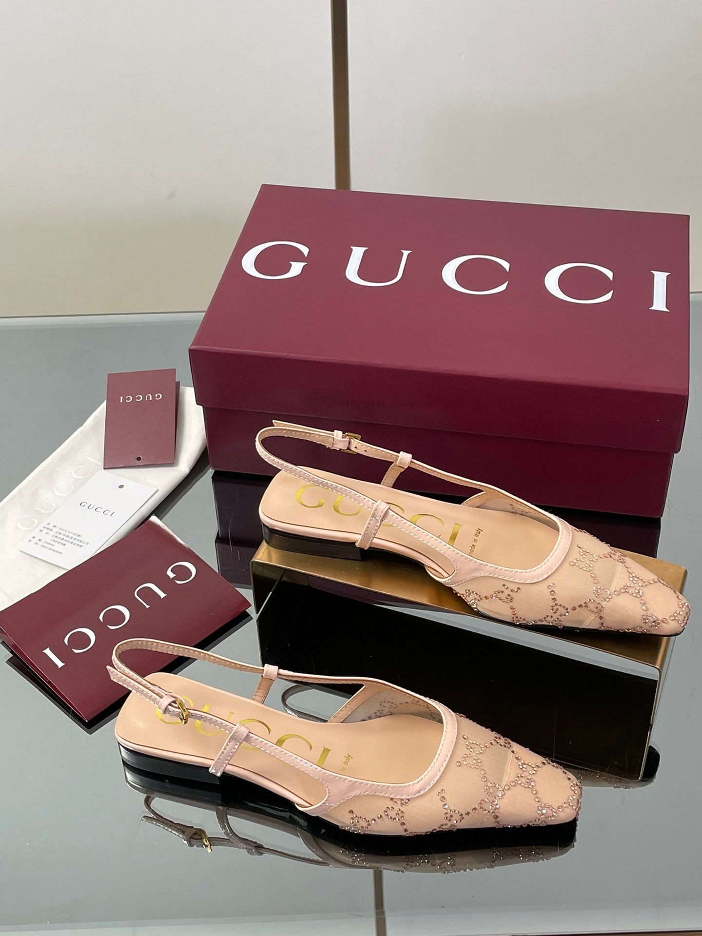 China Replica Gucci Women Shoes 102usd Only