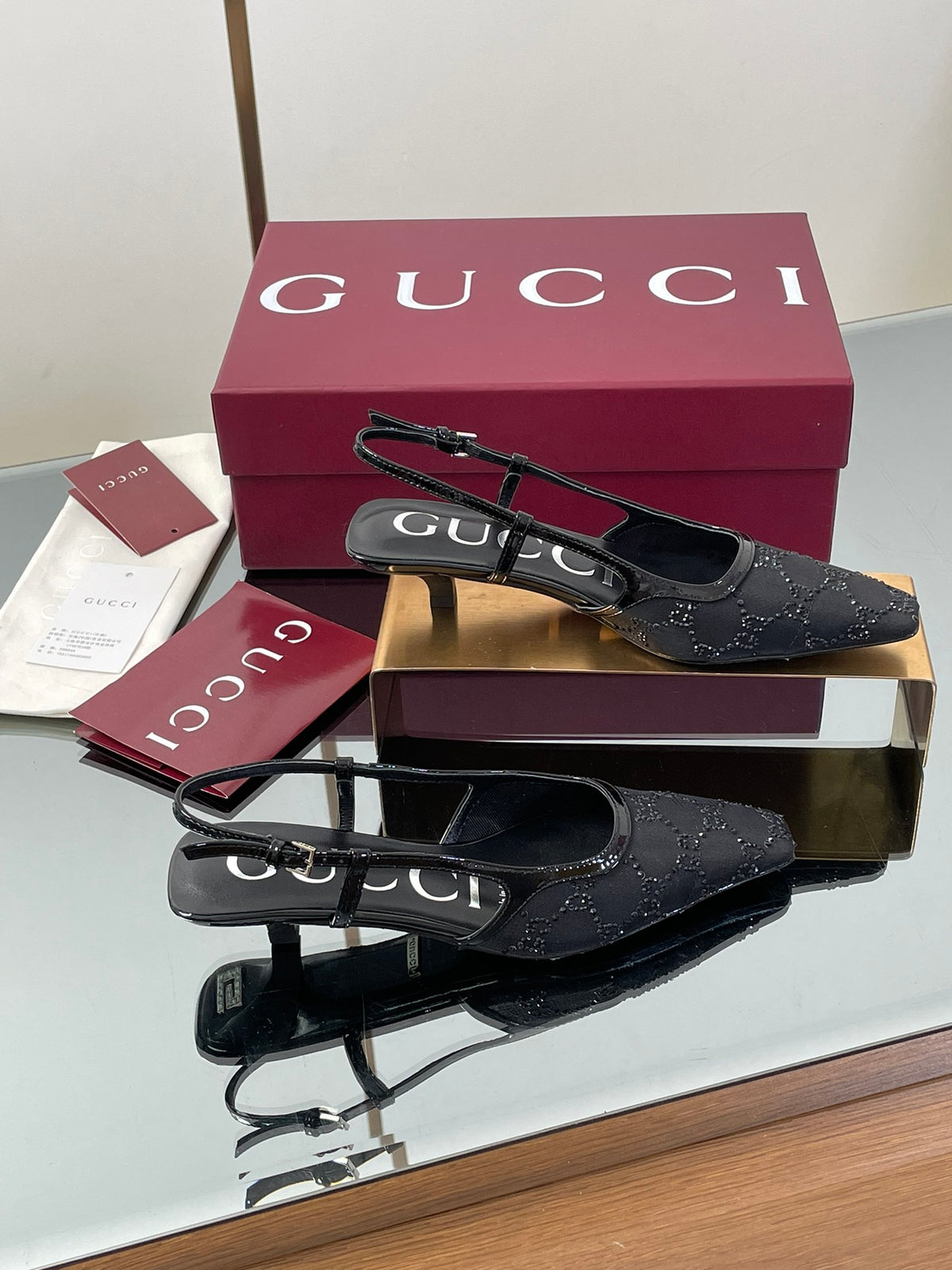 China Replica Gucci Women Shoes 102usd Only