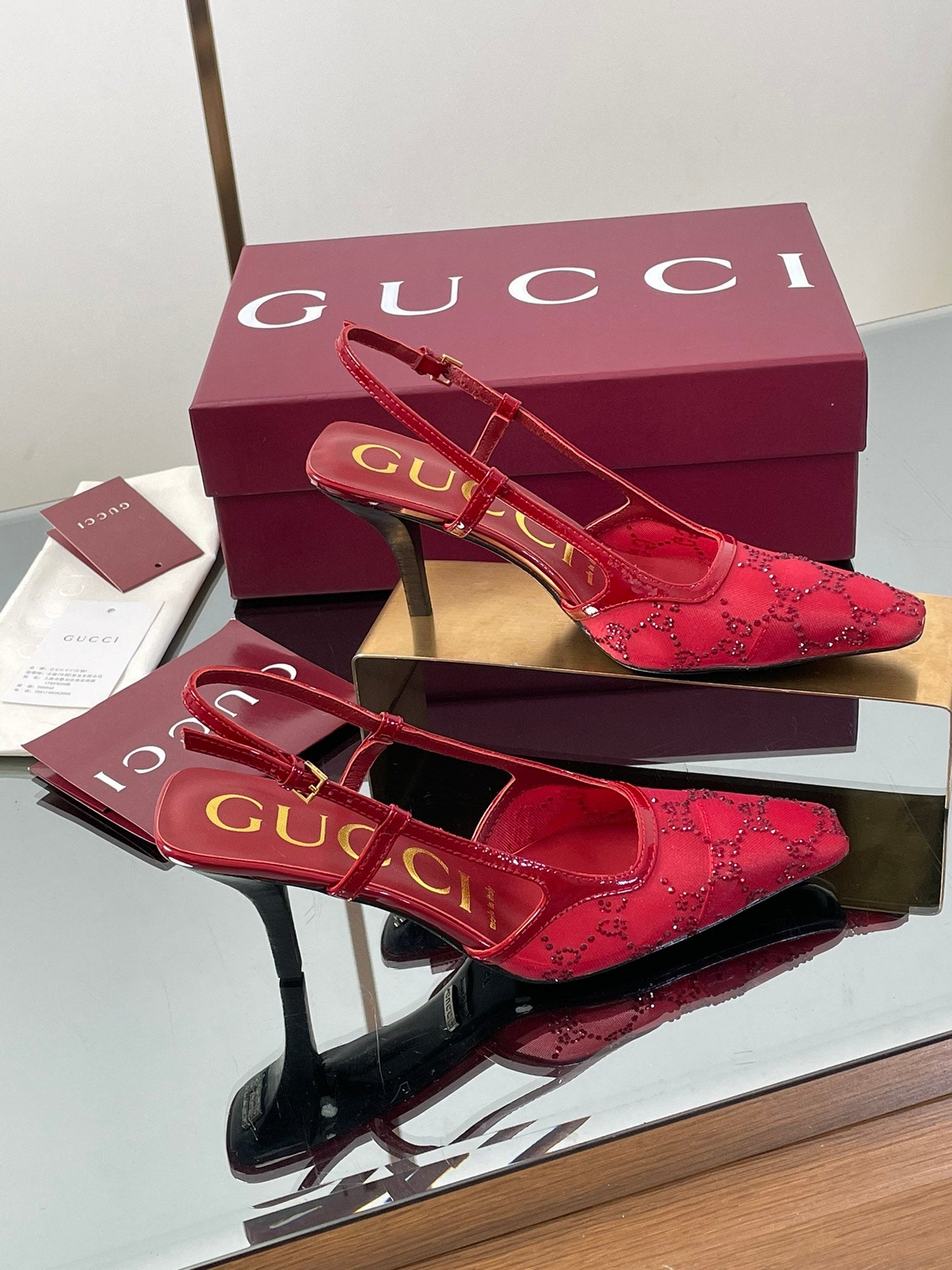 China Replica Gucci Women Shoes 102usd Only