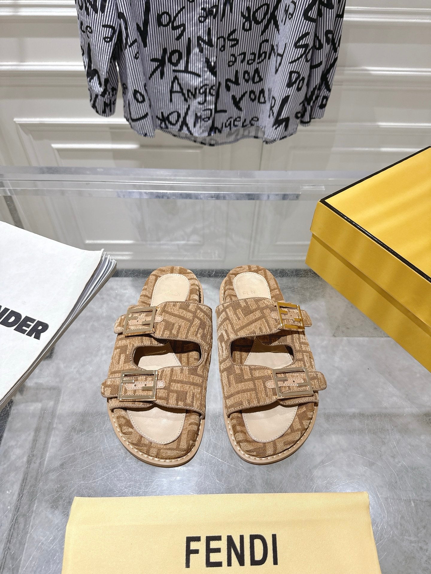 China Replica Fendi Women Shoes 77usd Only