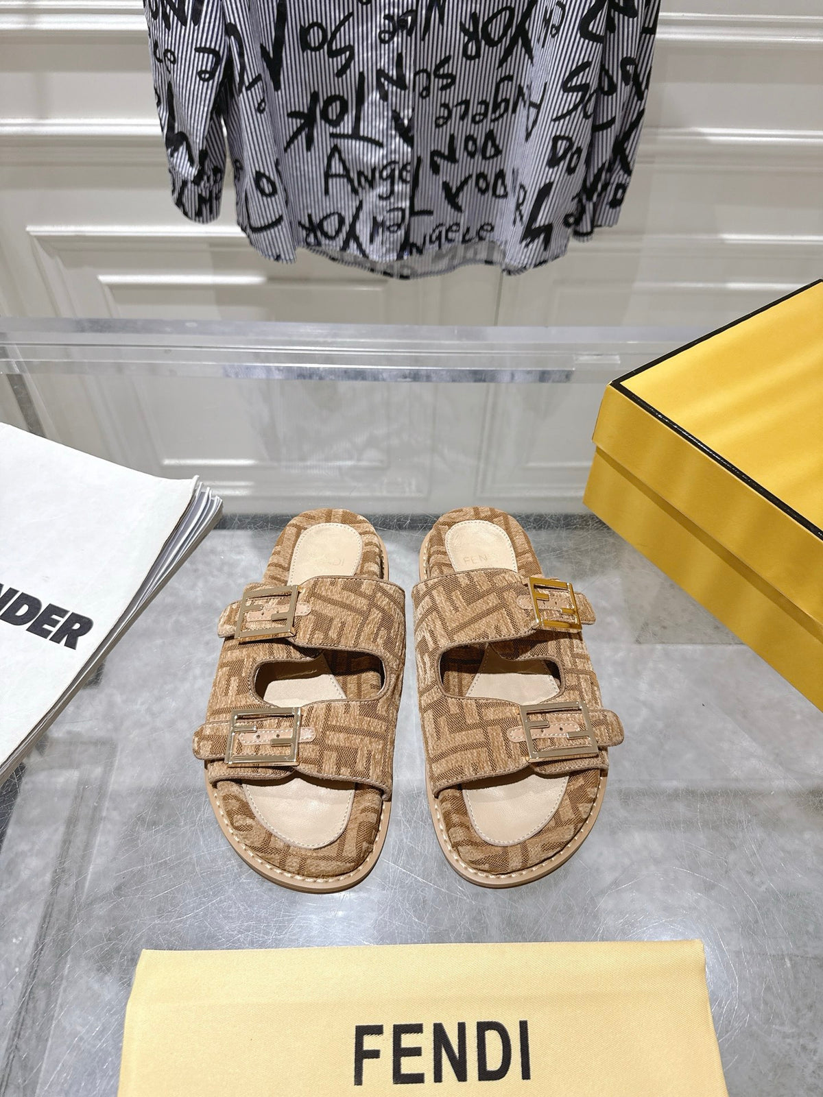 China Replica Fendi Women Shoes 77usd Only