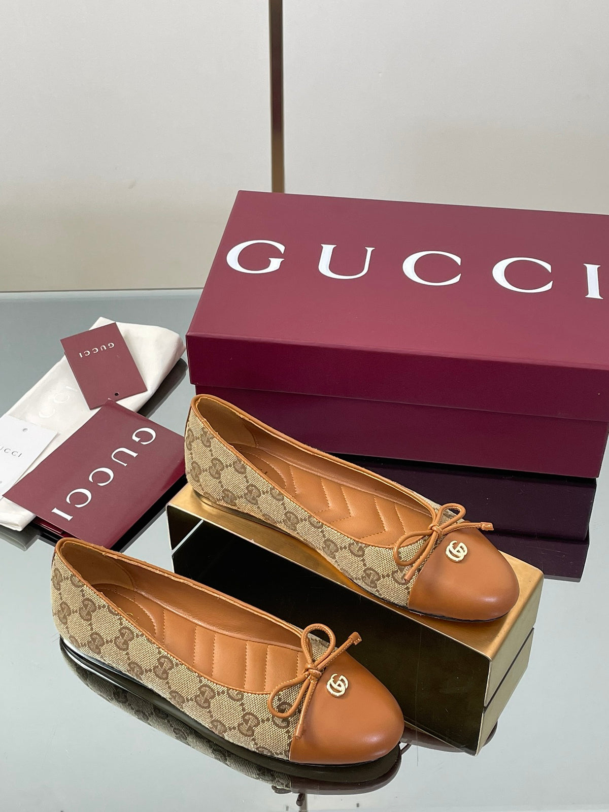 China Replica Gucci Women Shoes 112usd Only