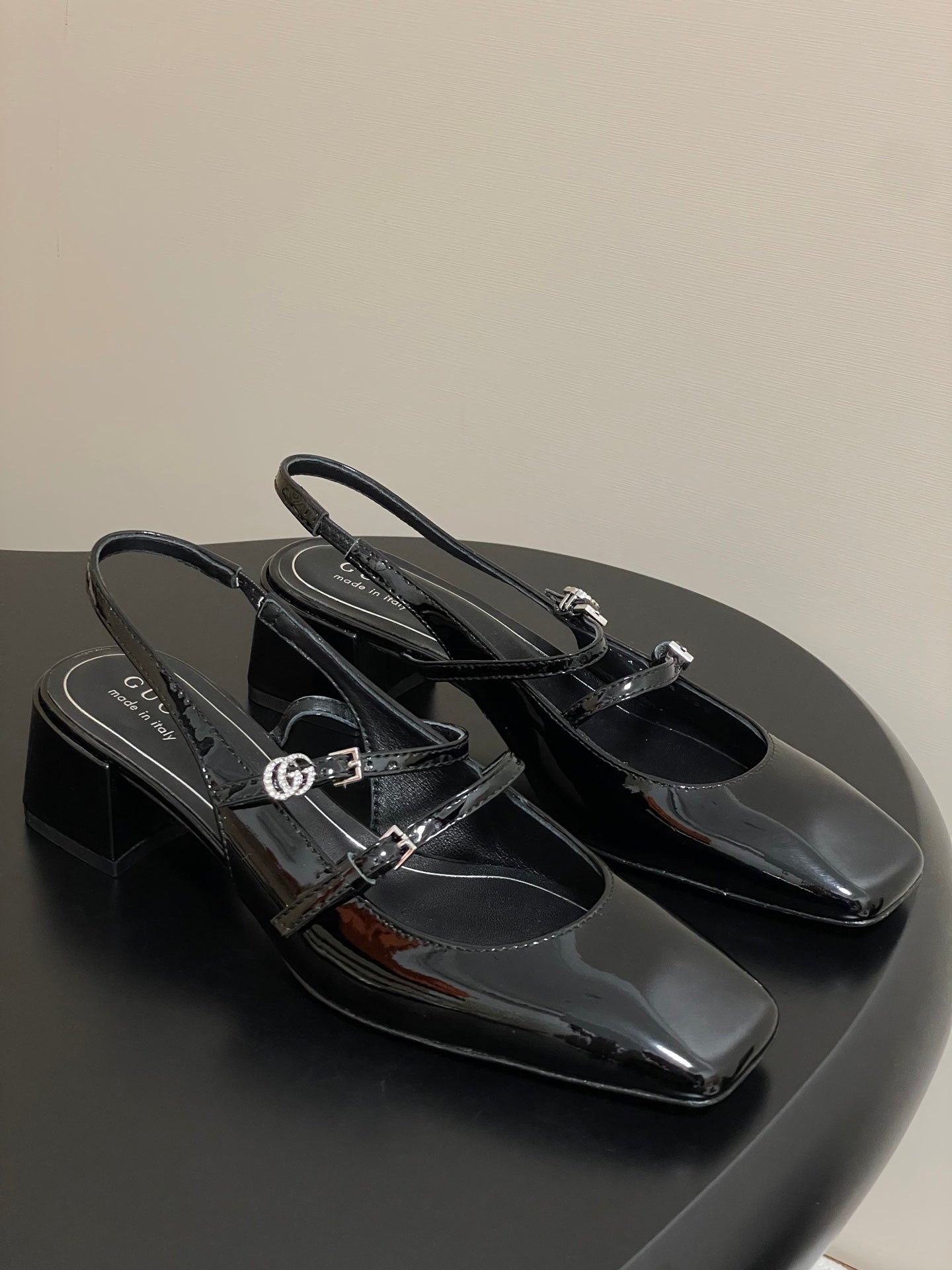 China Replica Gucci Women Shoes 102usd Only