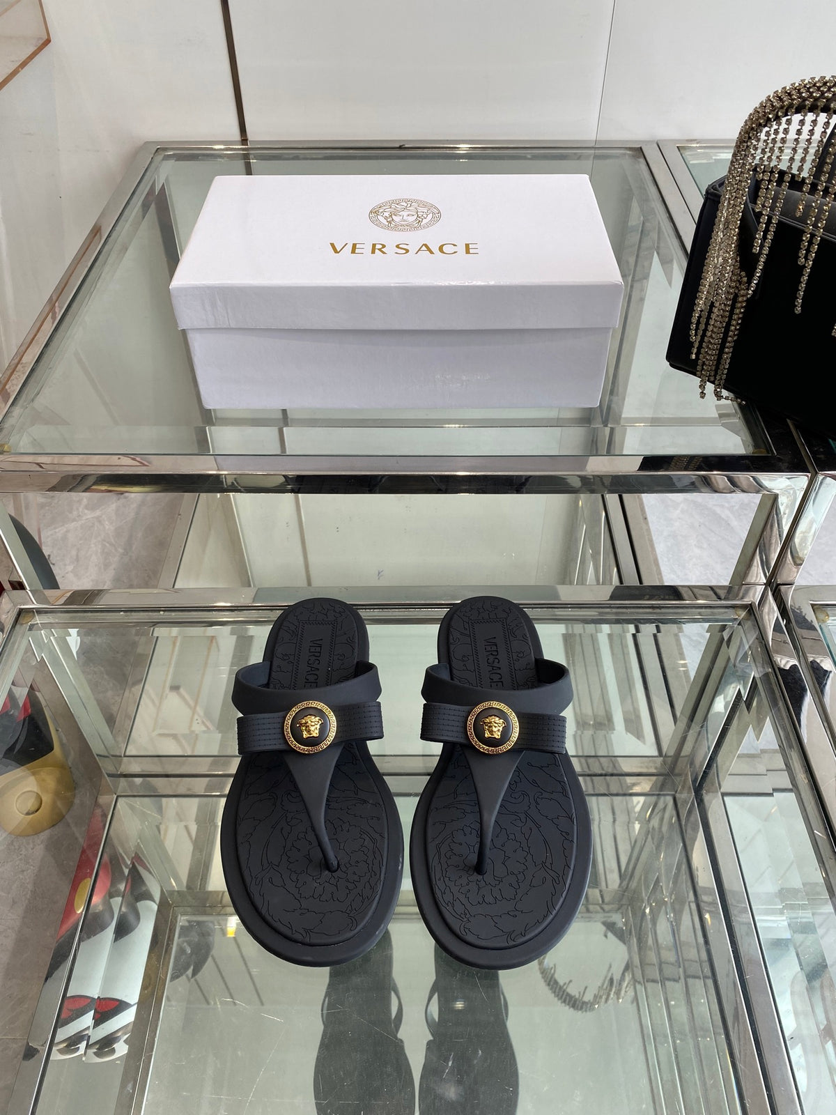 China Replica Versace Women Shoes 56usd Only