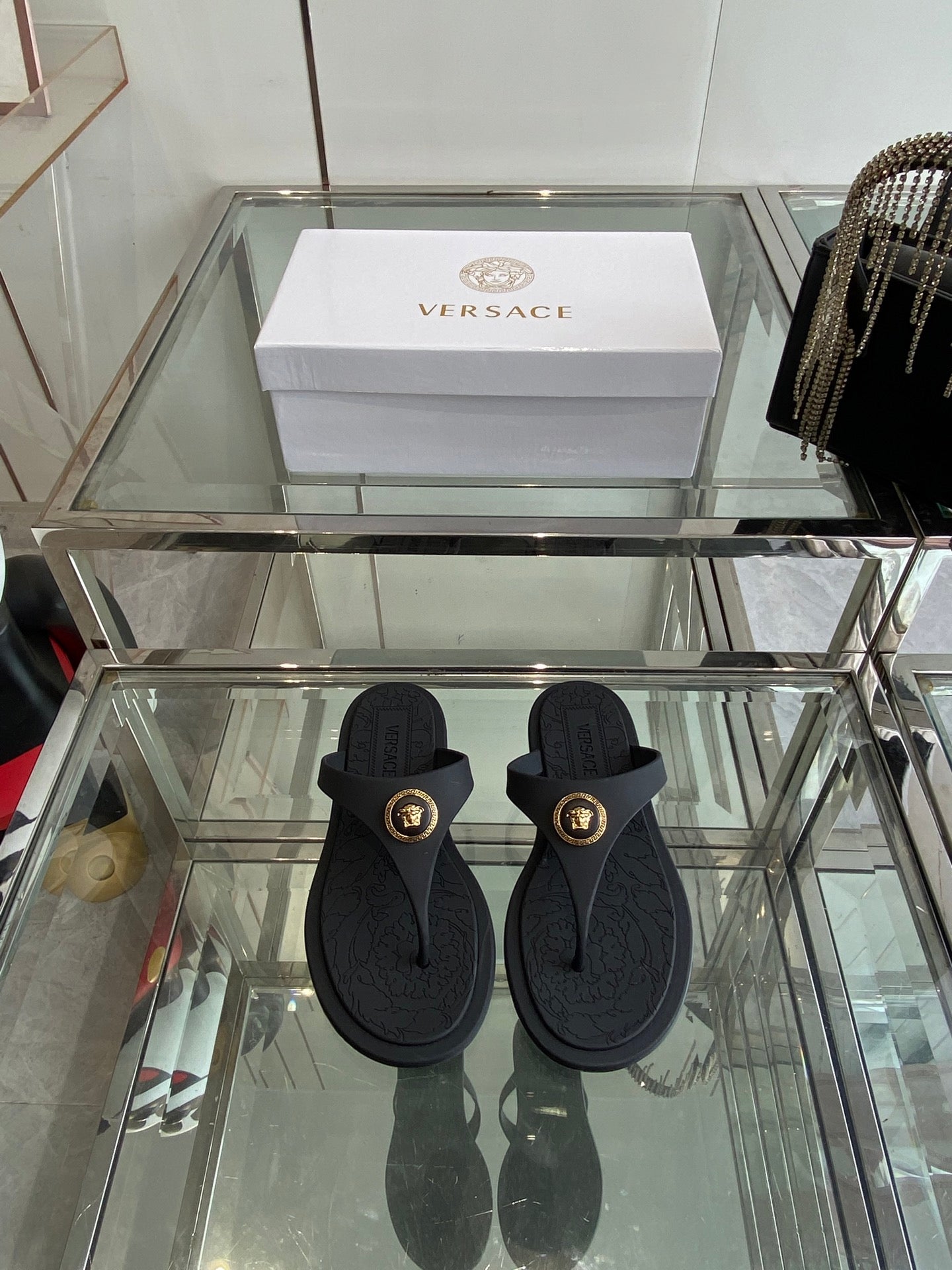 China Replica Versace Women Shoes 56usd Only