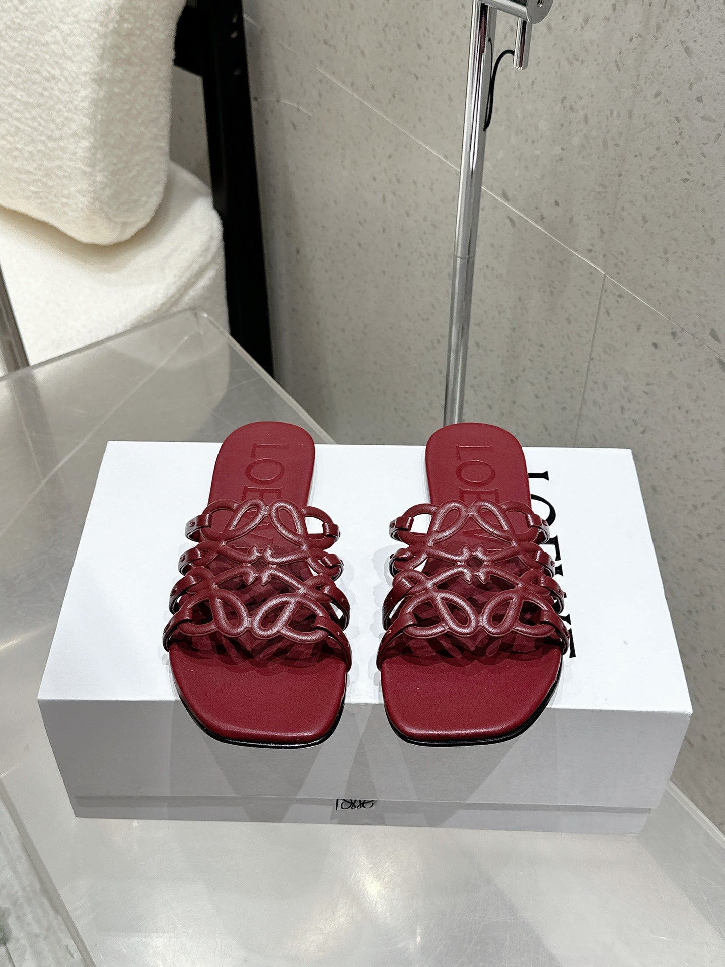 China Replica Loewe Women Shoes 91usd Only