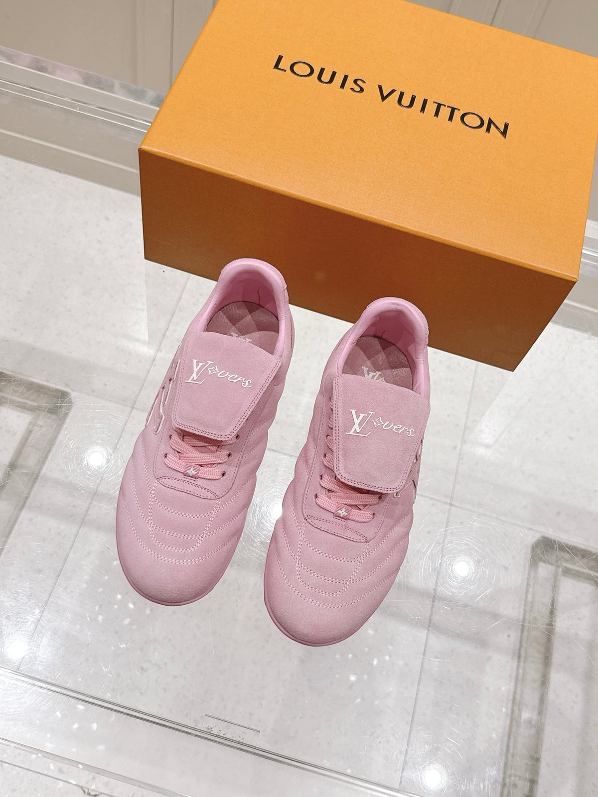 China Replica LV Women Shoes 130usd Only