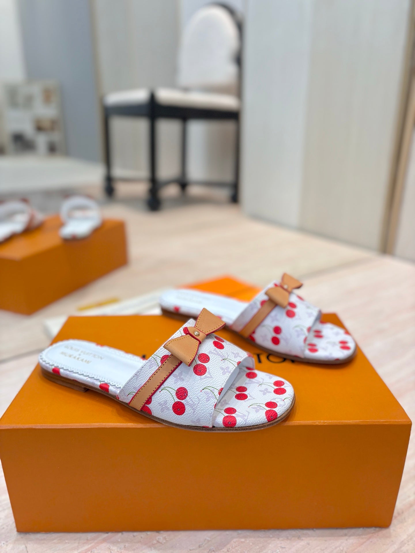 China Replica LV Women Shoes 98usd Only