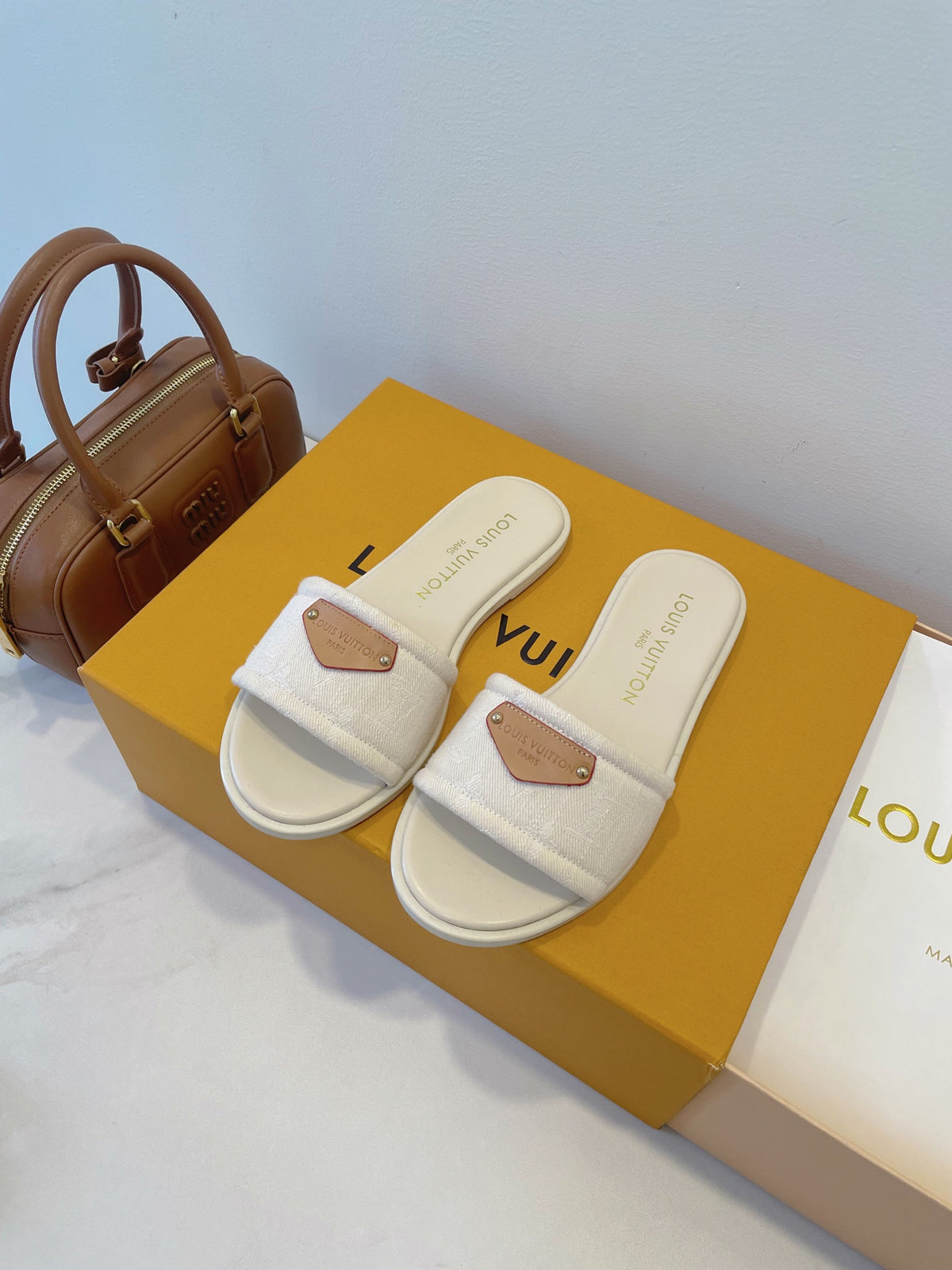 China Replica LV Women Shoes 80usd Only