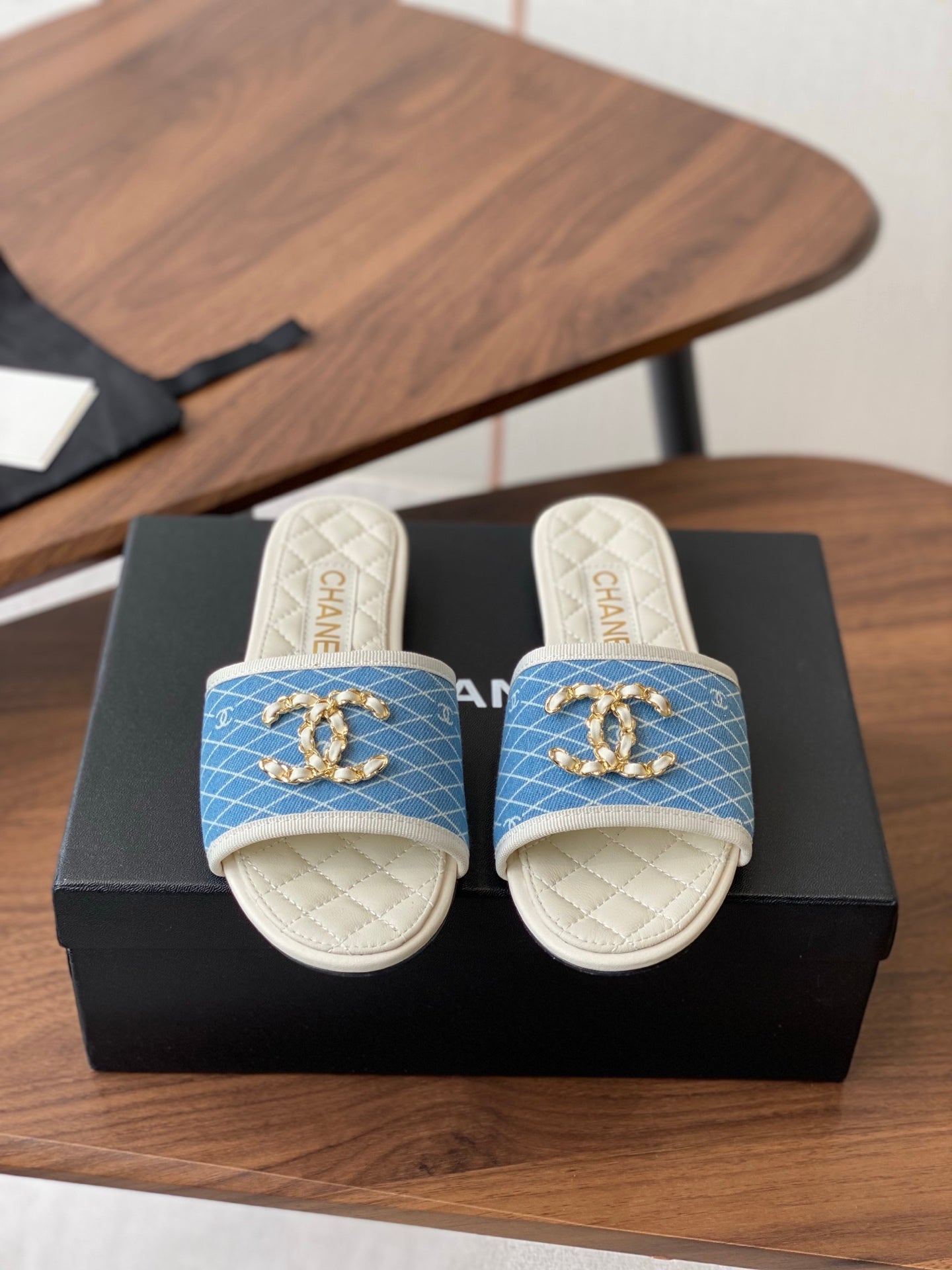 China Replica Chanel Women Shoes 91usd Only