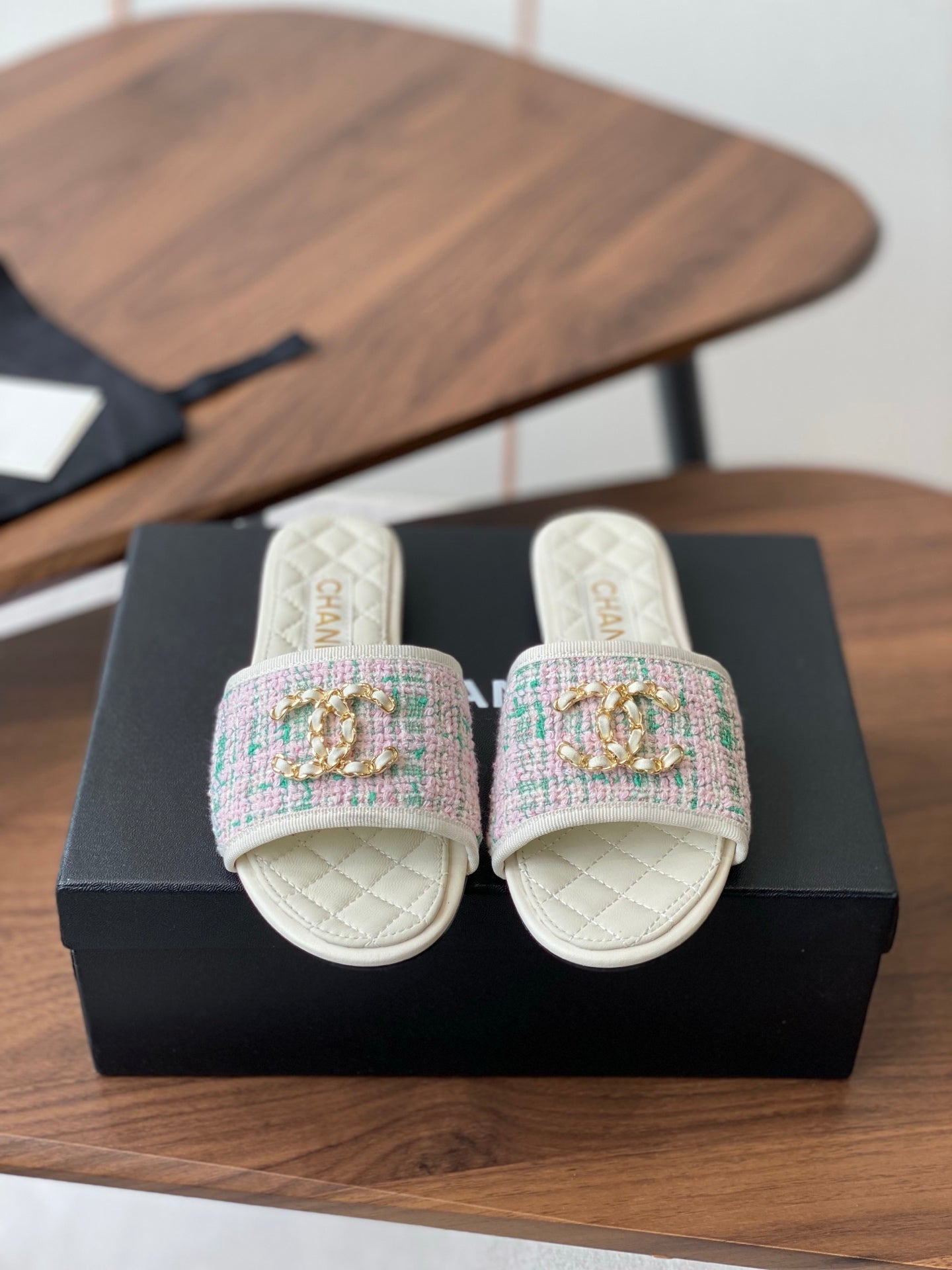 China Replica Chanel Women Shoes 91usd Only