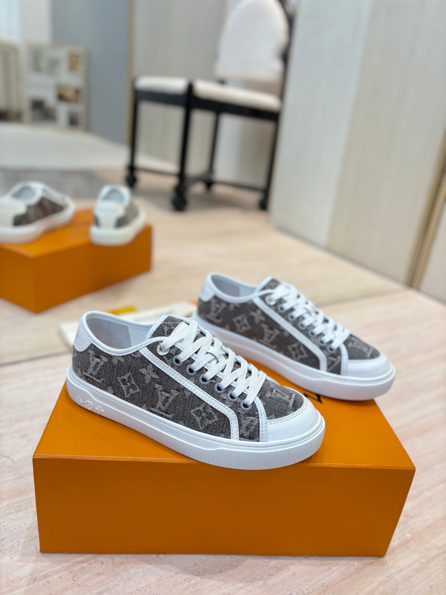 China Replica LV Women Shoes 98usd Only