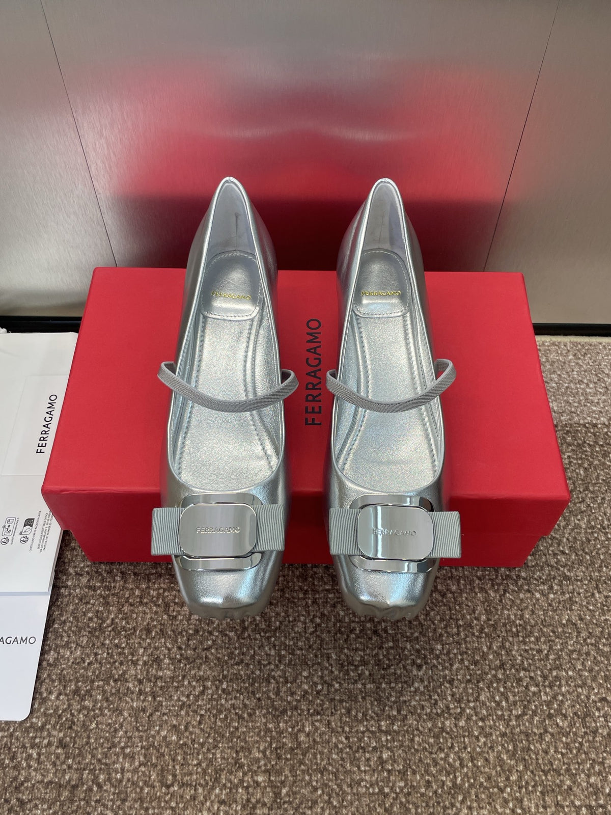 China Replica Ferragamo Women Shoes 102usd Only
