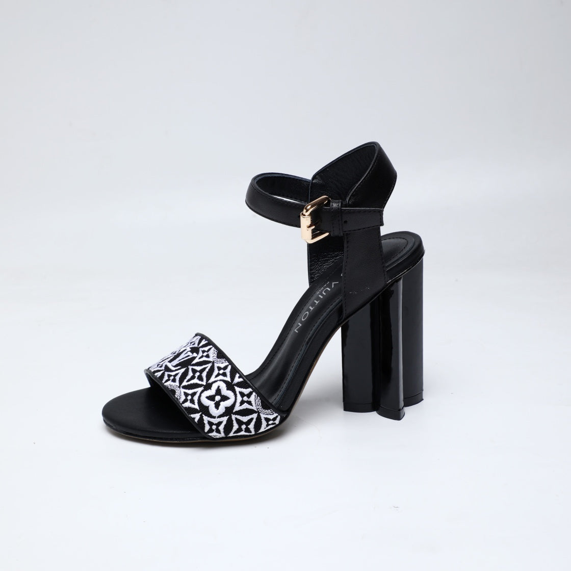 China Replica LV Women Shoes 108usd Only