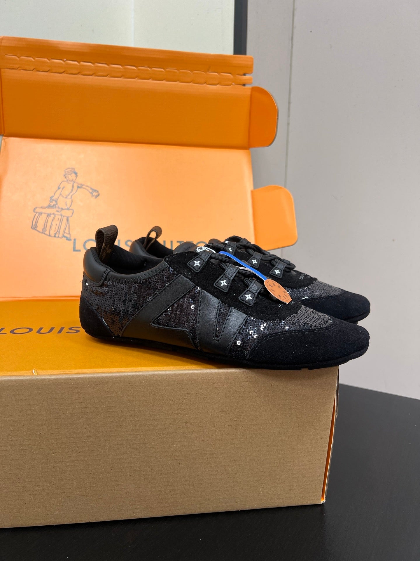 China Replica LV Women Shoes 112usd Only