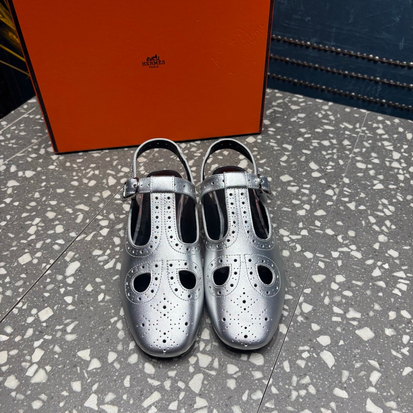 China Replica Hermes Women Shoes 105usd Only