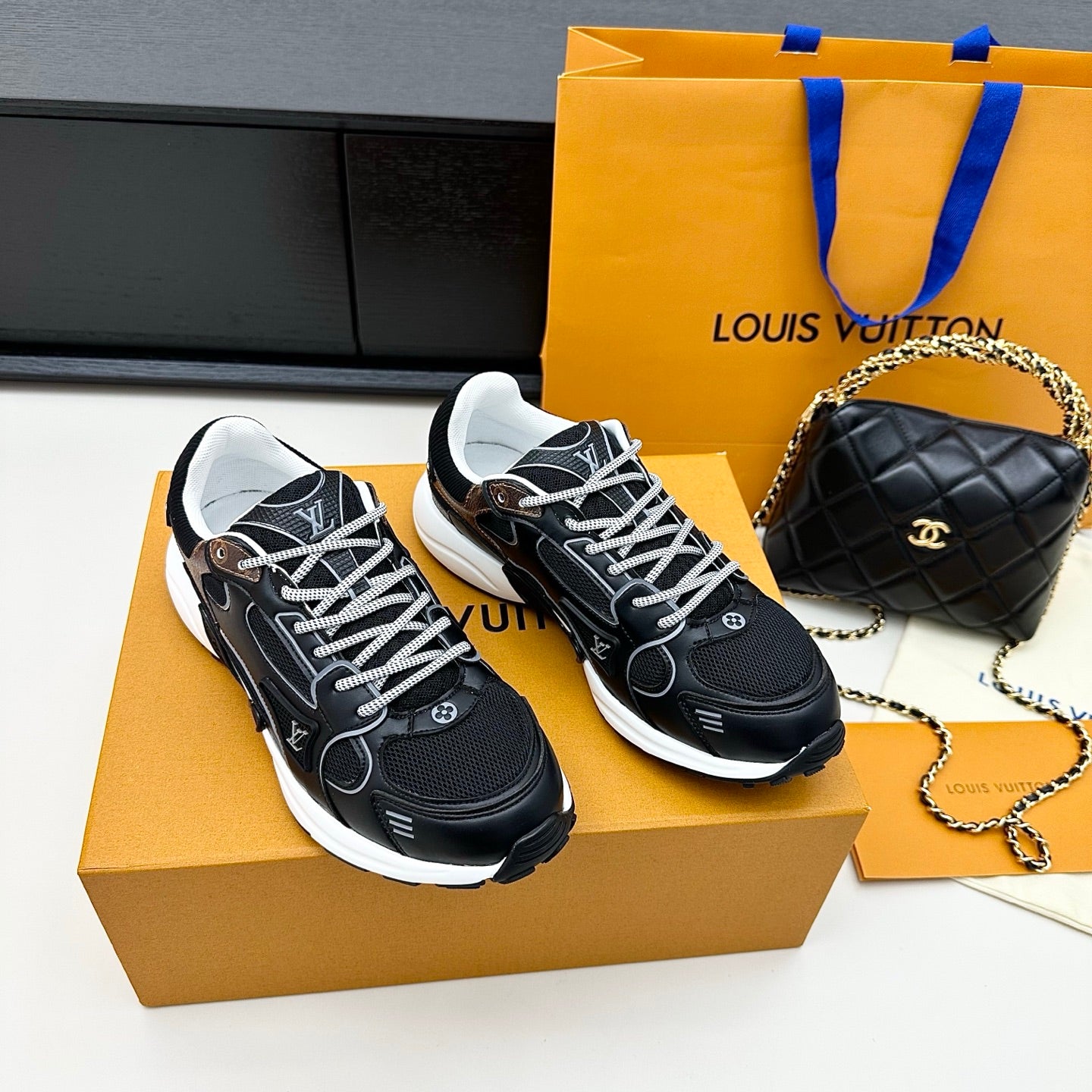 China Replica LV Women Shoes 119usd Only