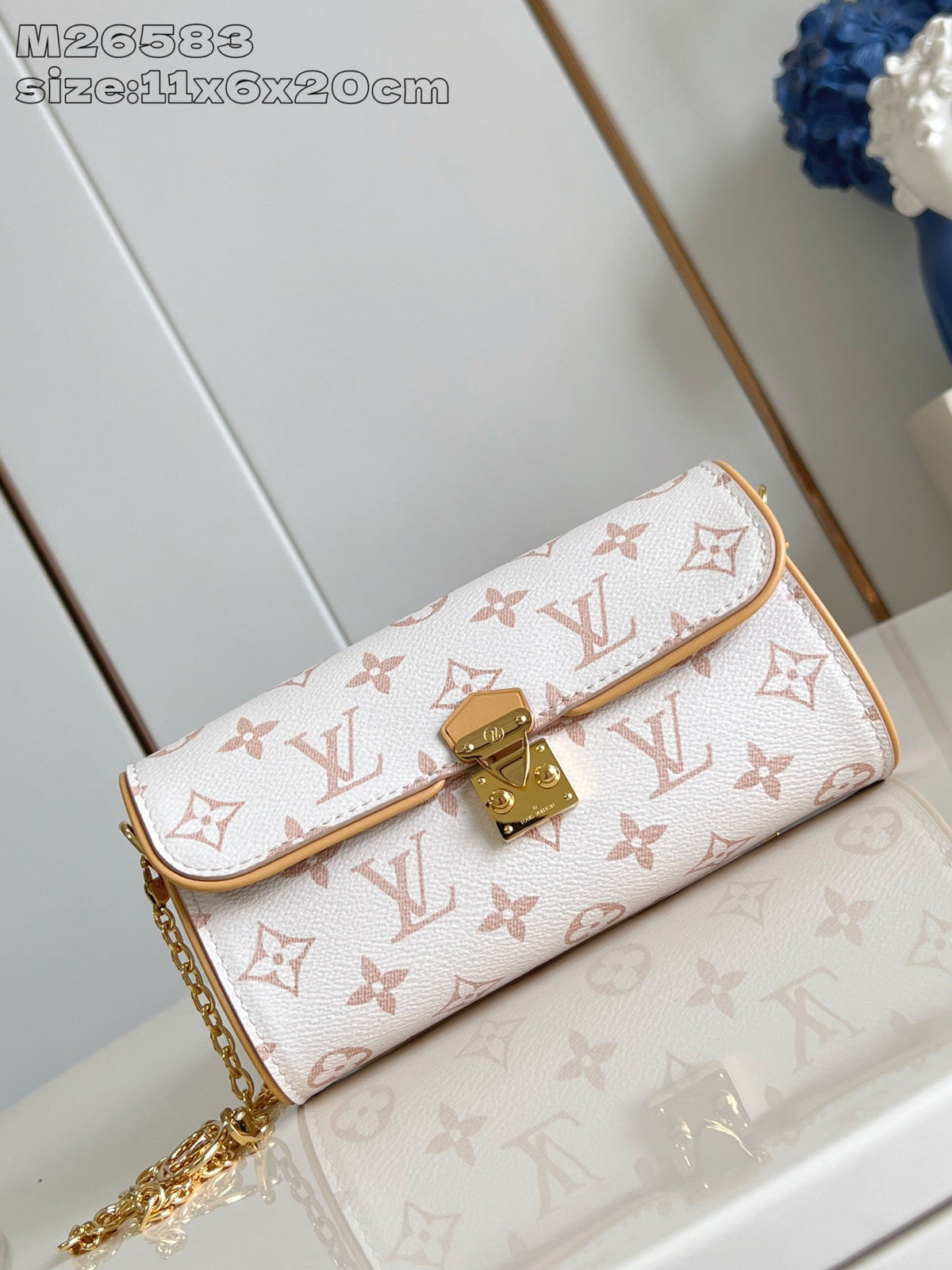 China Replica LV Handbags 111usd Only