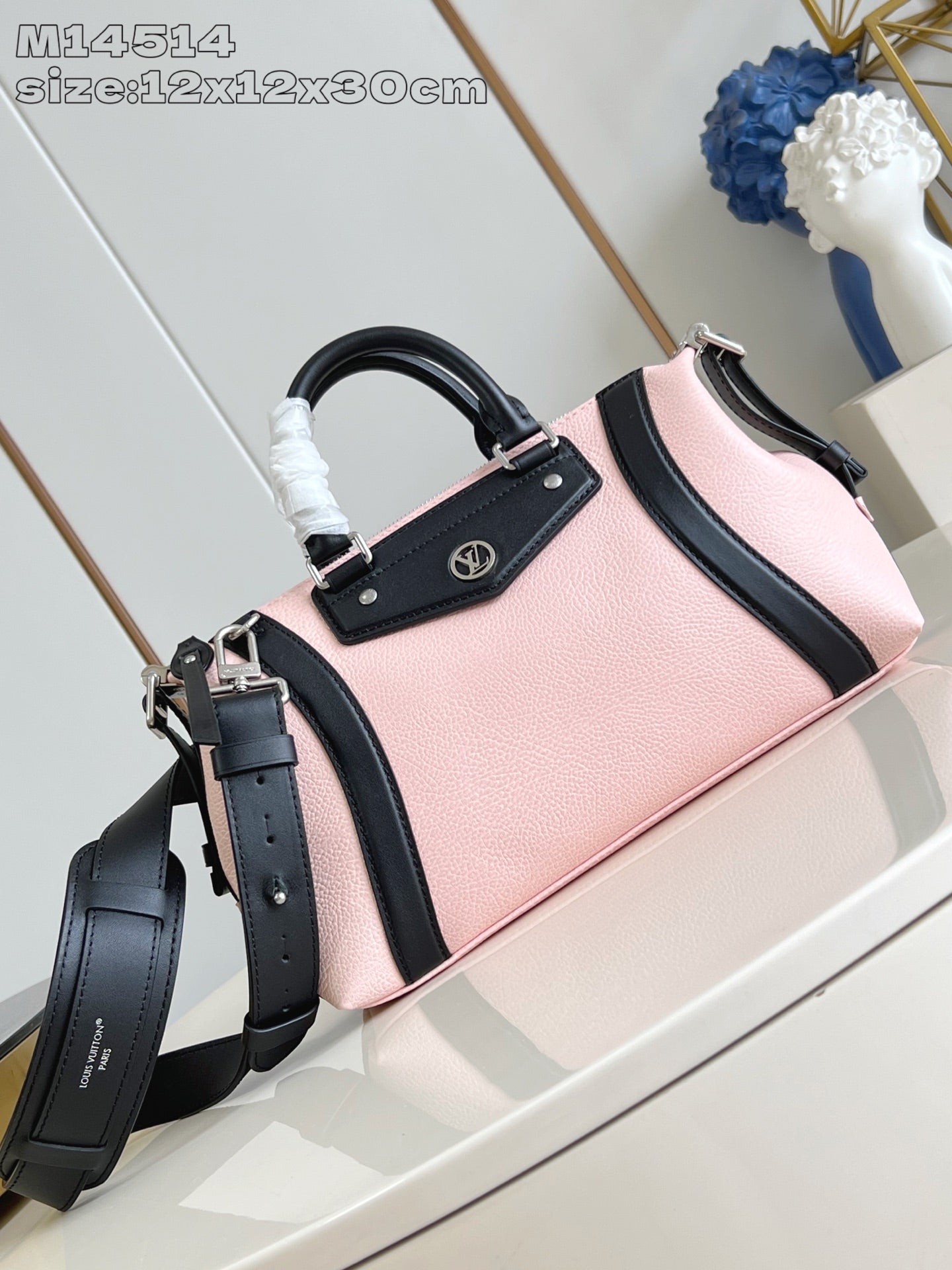 China Replica LV Handbags 261usd Only
