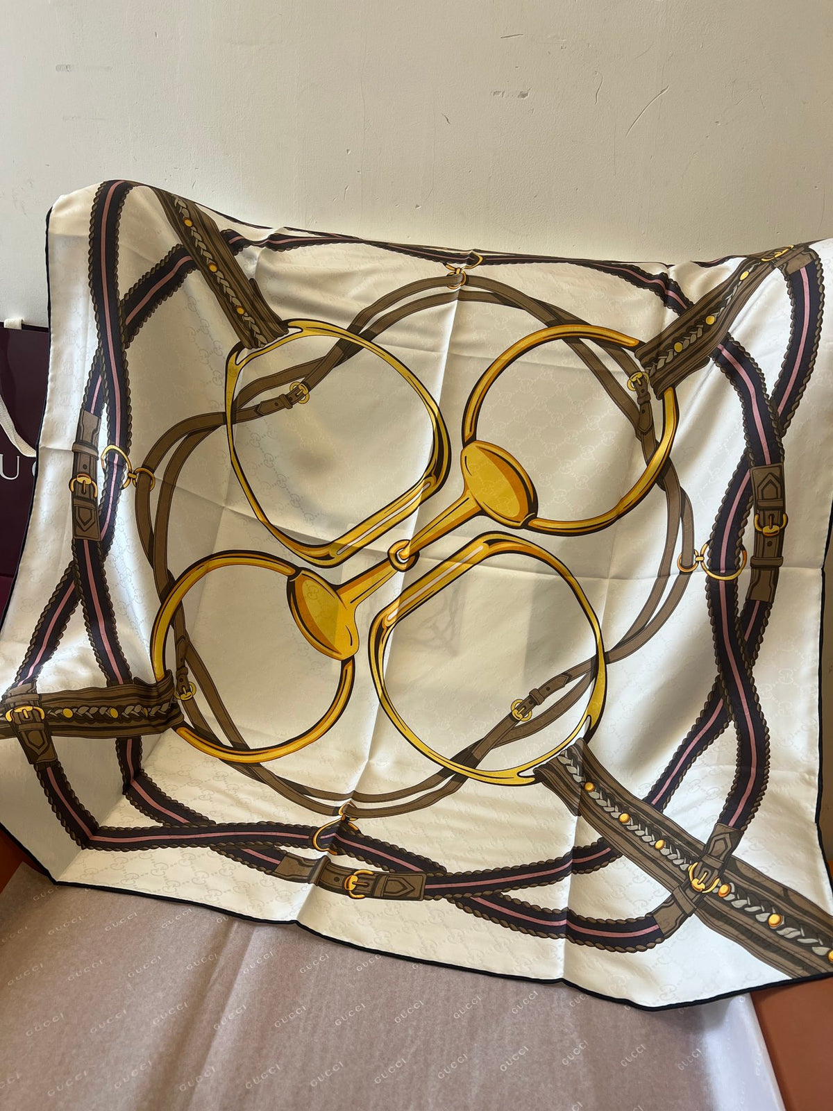 China Replica Gucci Scarf 140usd Only