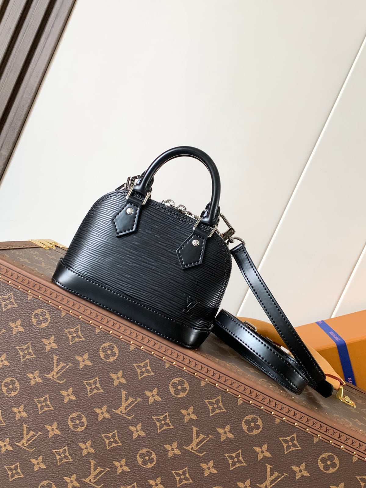 China Replica LV Handbags 150usd Only