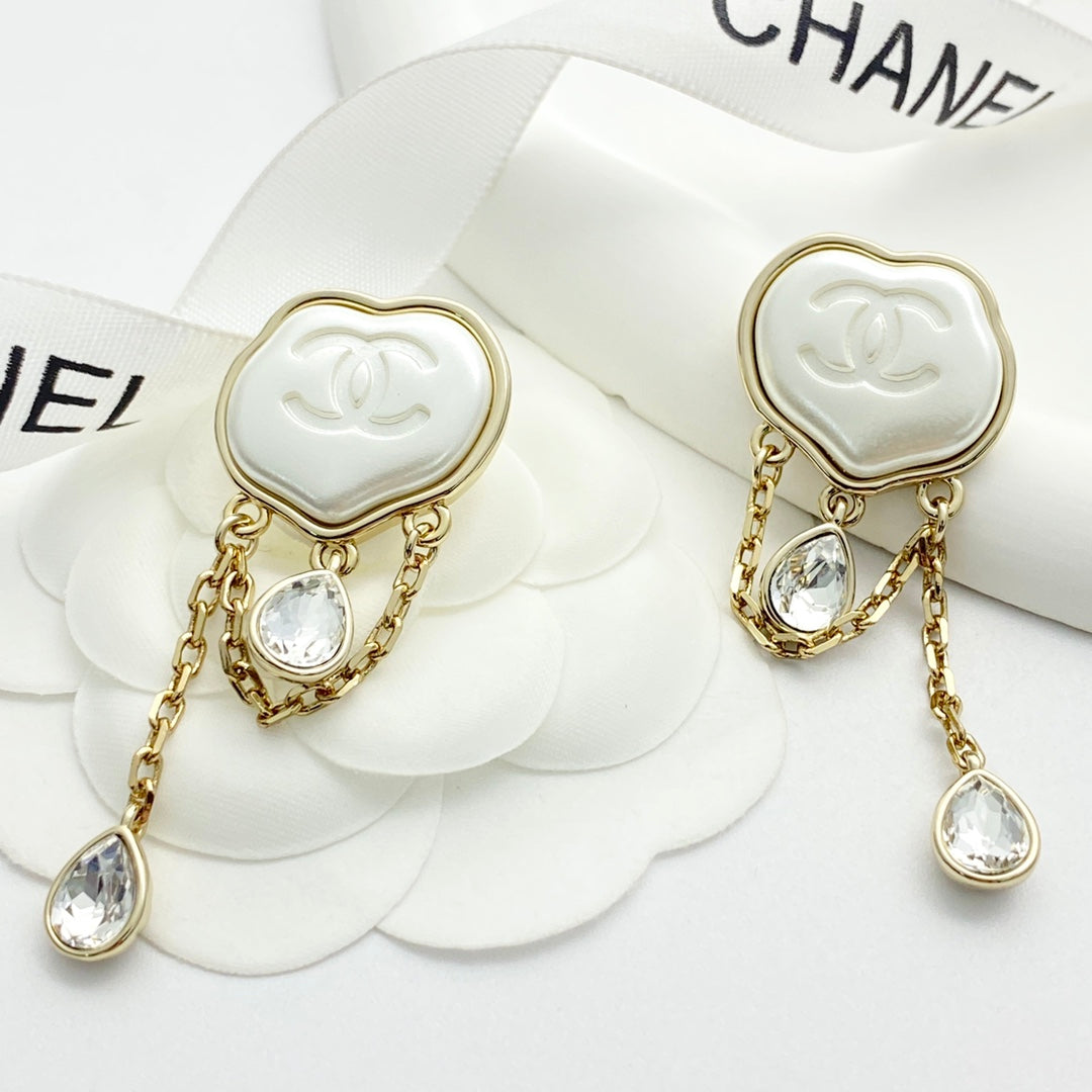 China Replica Chanel Earrings 32usd Only