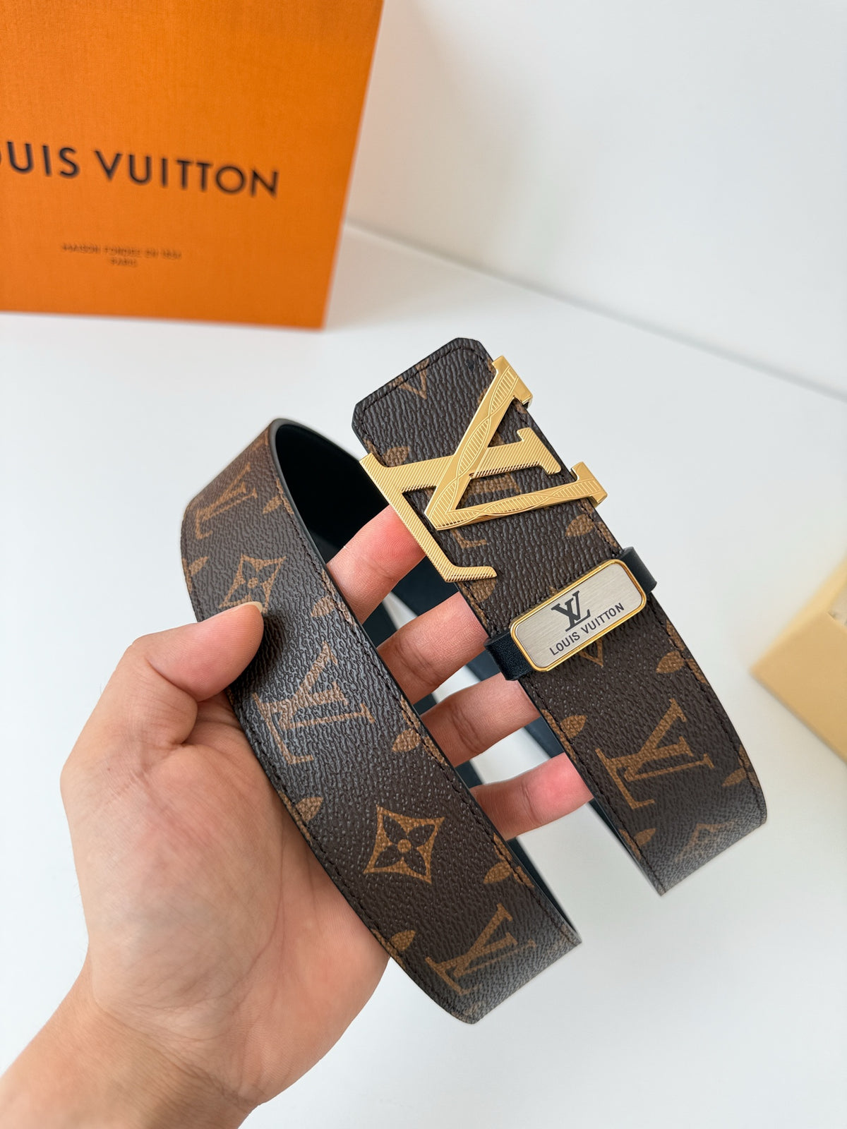 China Replica LV Belts 49usd Only