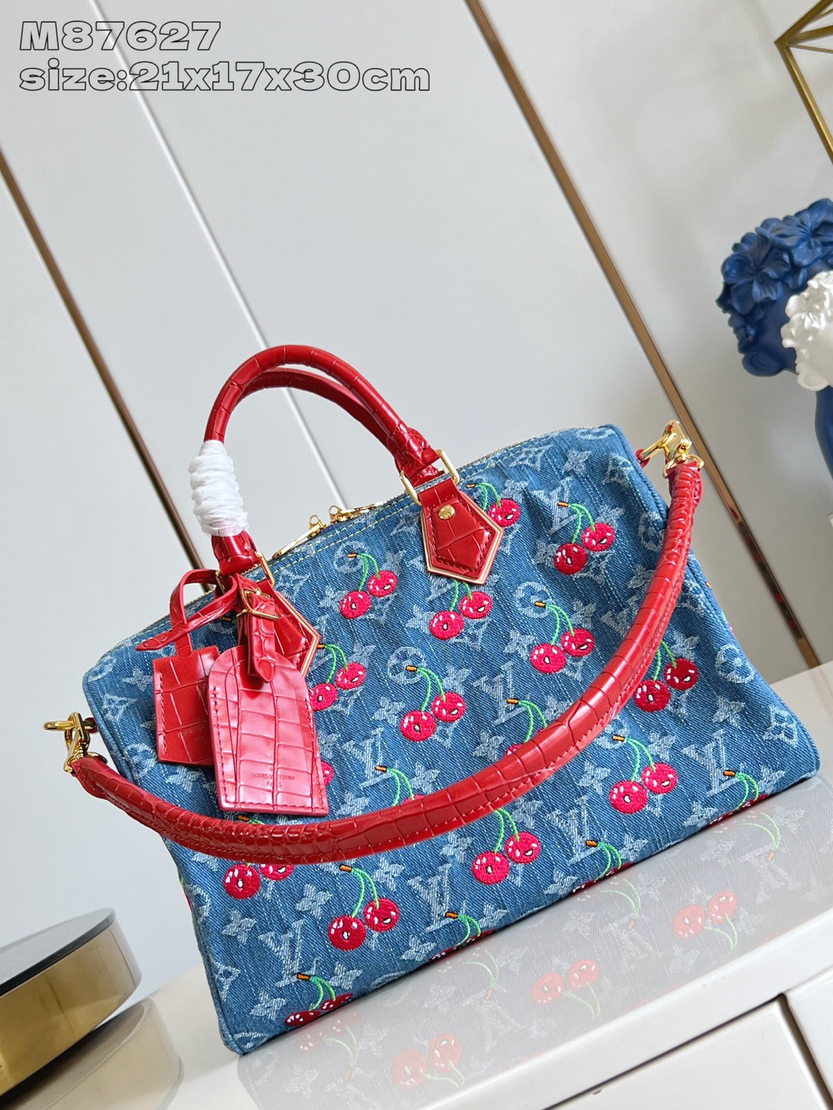 China Replica LV Handbags 195usd Only