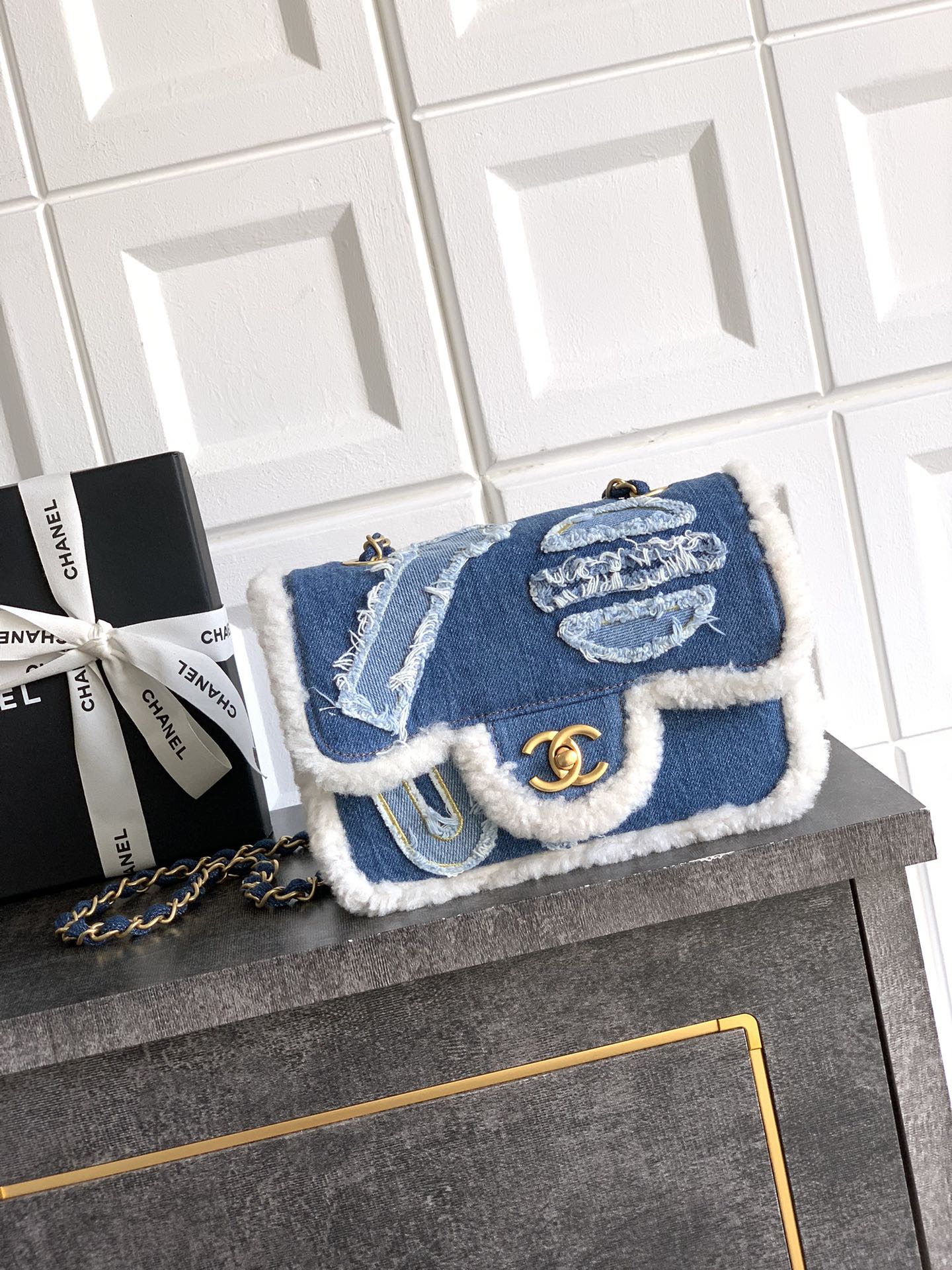 China Replica Chanel Handbags 240usd Only