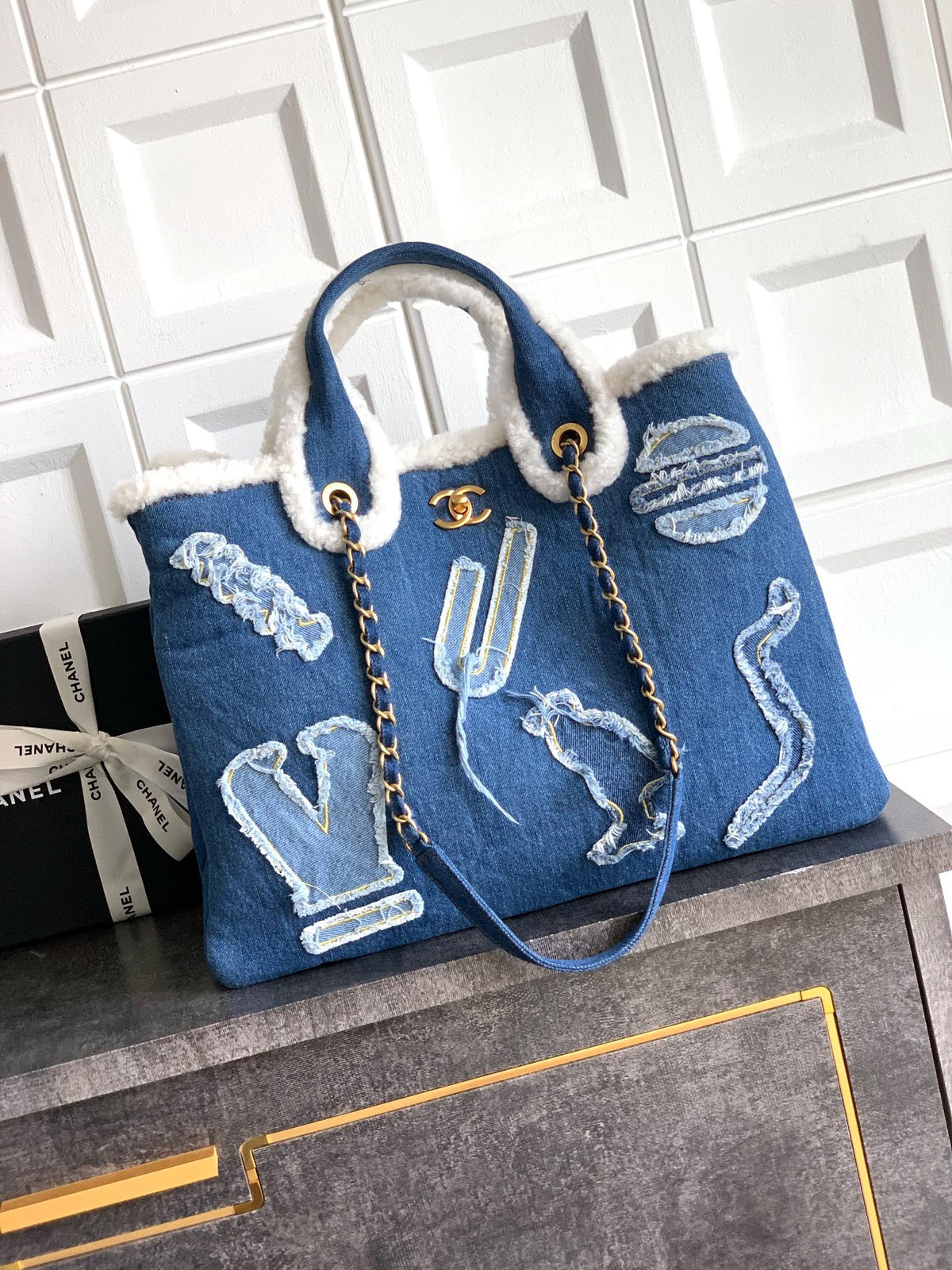 China Replica Chanel Handbags 300usd Only