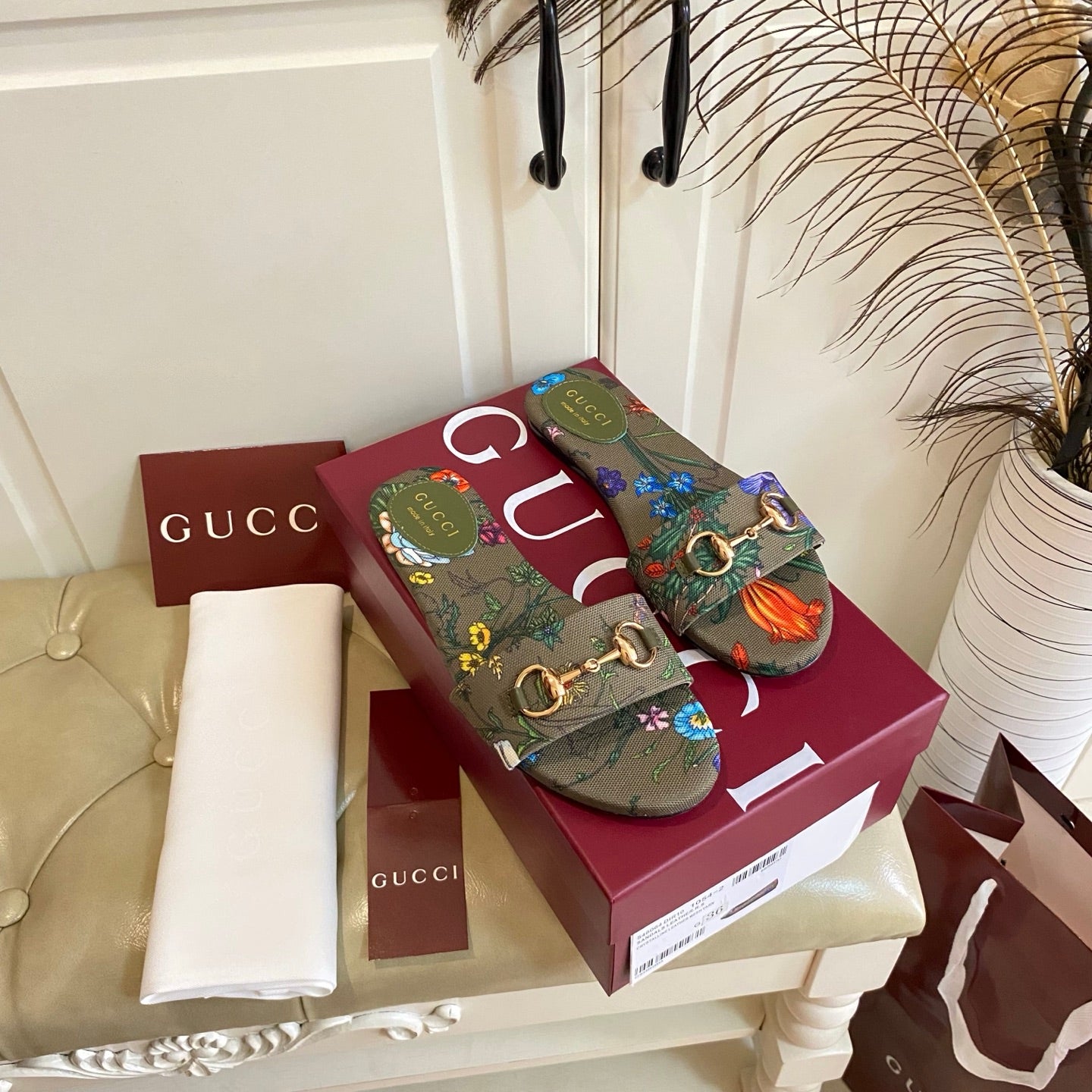 China Replica Gucci Women Shoes 98usd Only