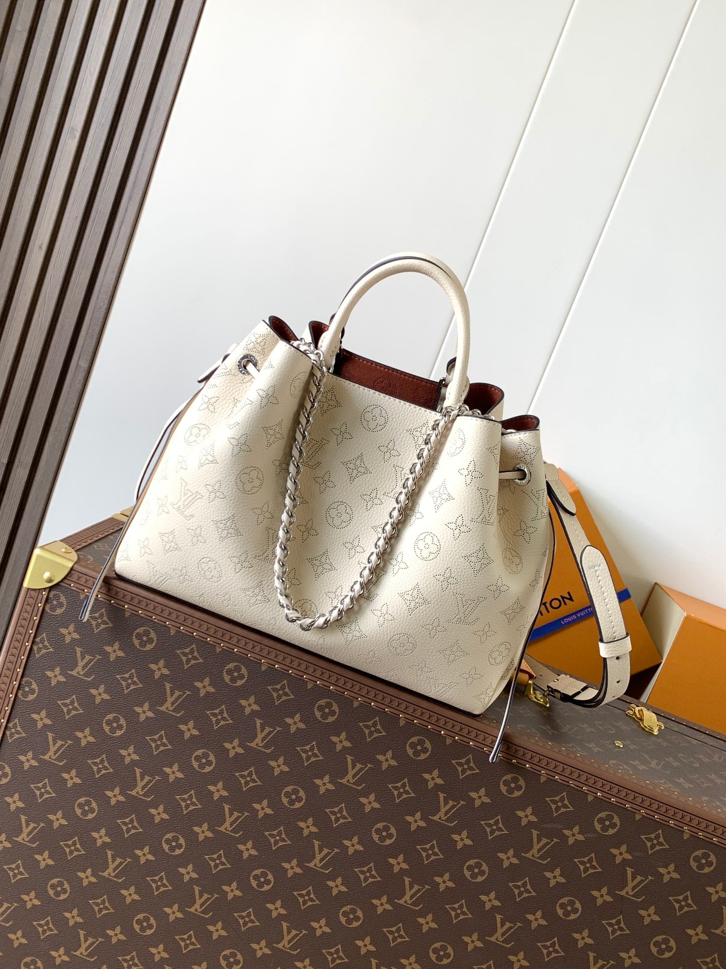 China Replica LV Handbags 189usd Only