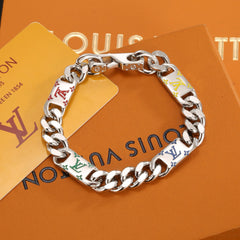China Replica LV Bracelets 30usd Only