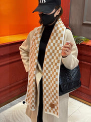 China Replica Loewe Scarf 68usd Only