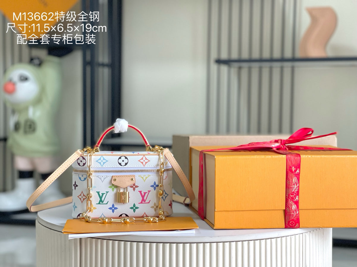China Replica LV Handbags 267usd Only