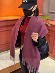 China Replica Loewe Scarf 50usd Only
