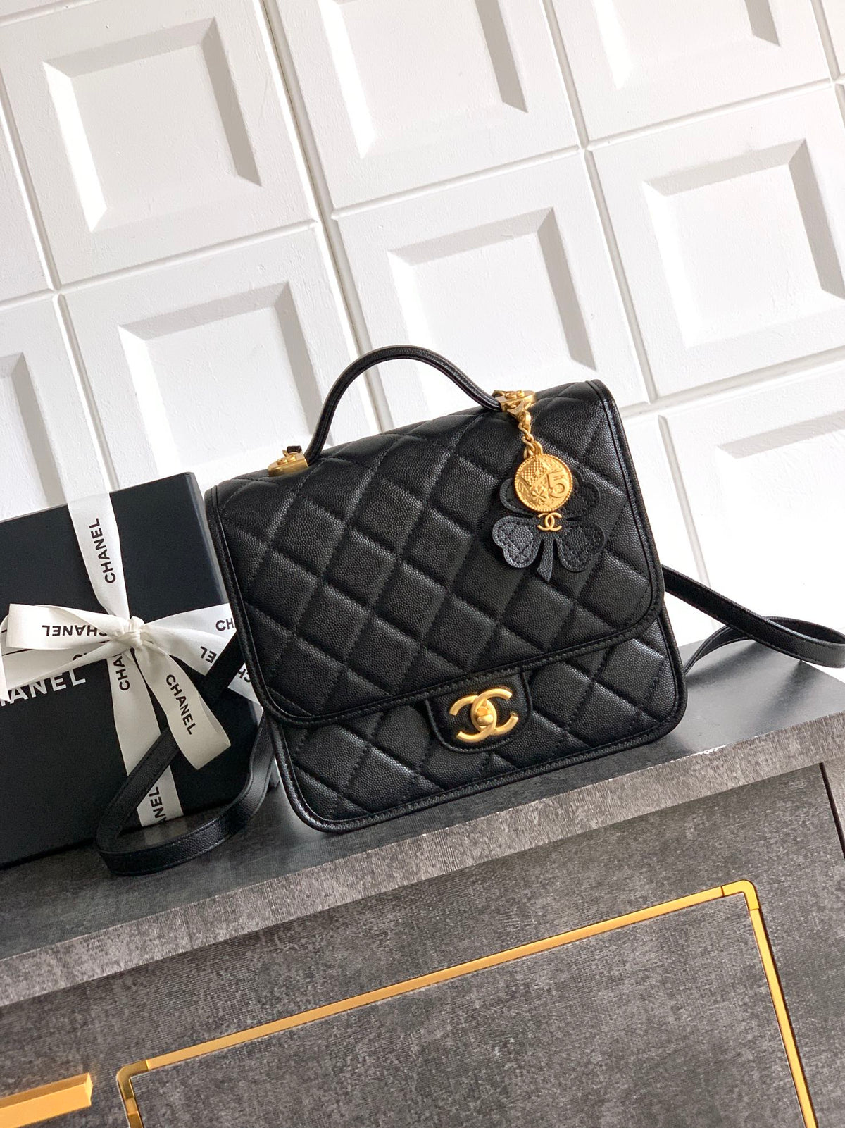 China Replica Chanel Handbags 300usd Only