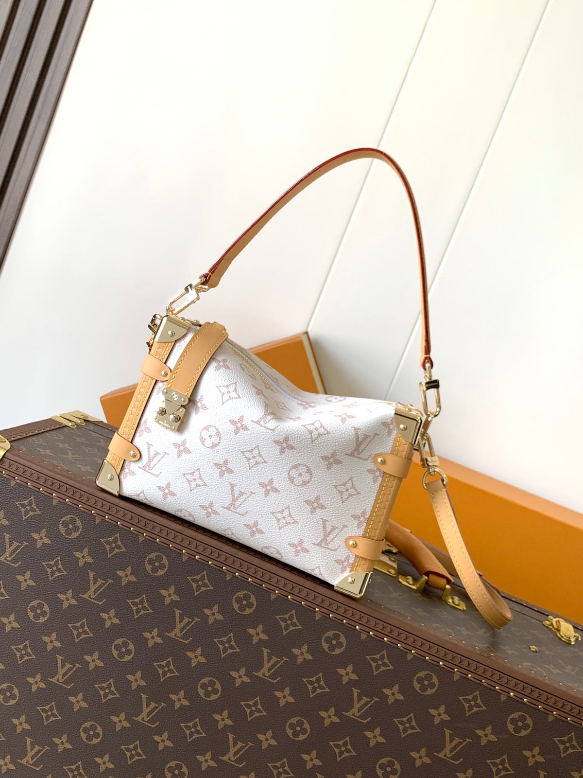 China Replica LV Handbags 159usd Only