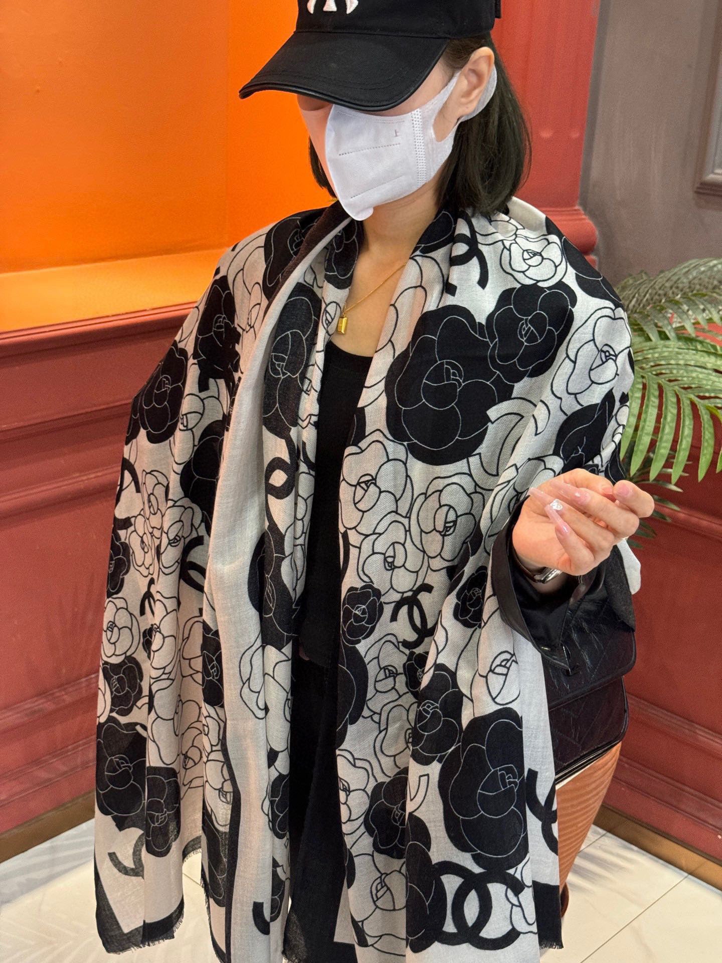 China Replica Chanel Scarf 68usd Only