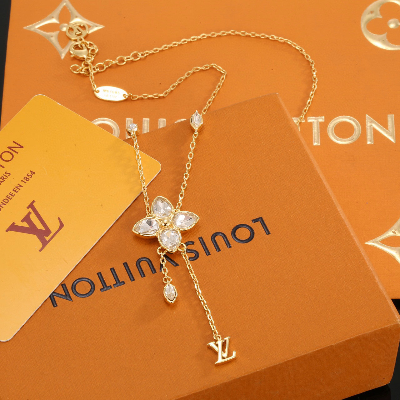 China Replica LV Necklaces 30usd Only