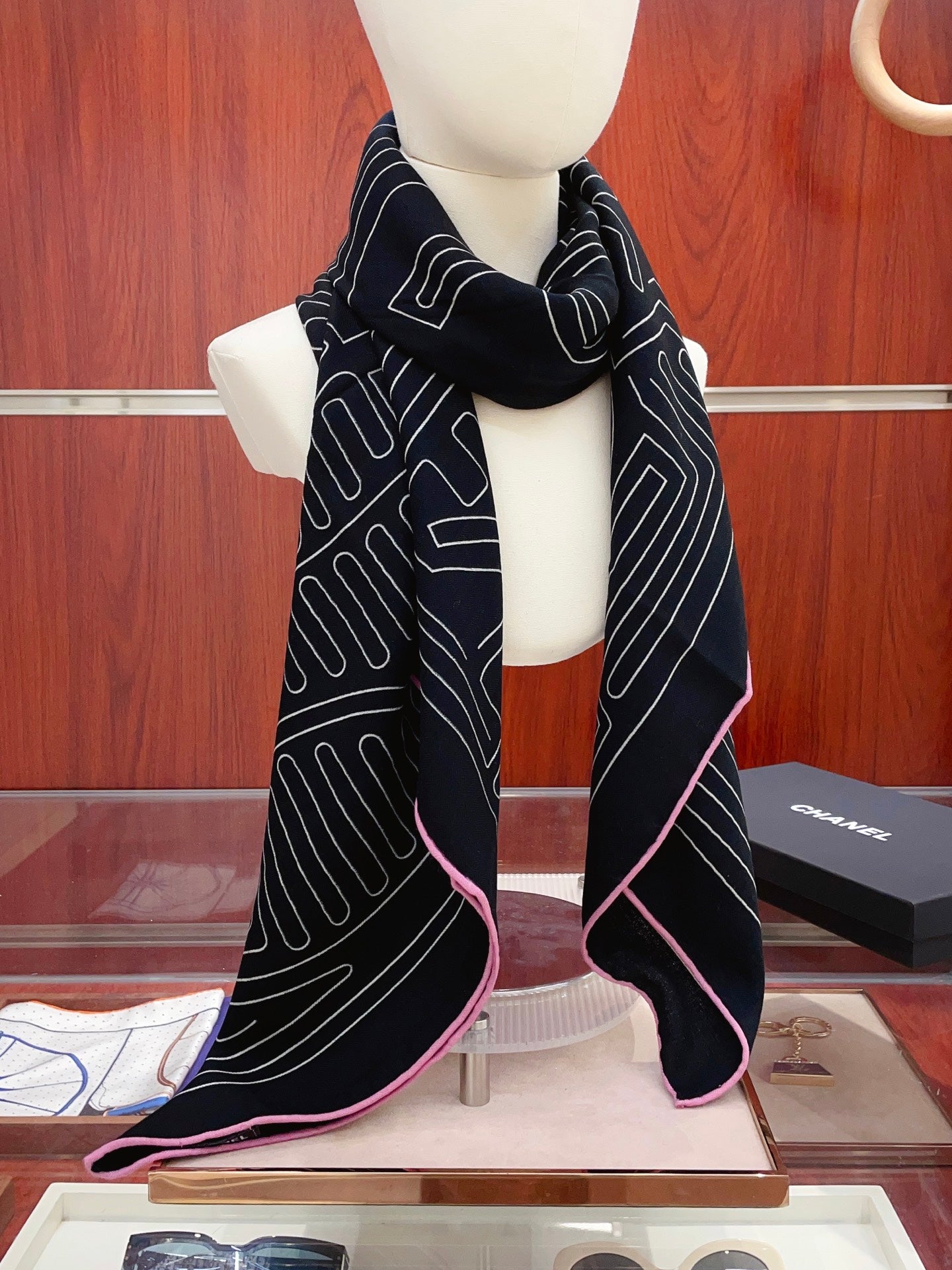 China Replica Chanel Scarf 78usd Only