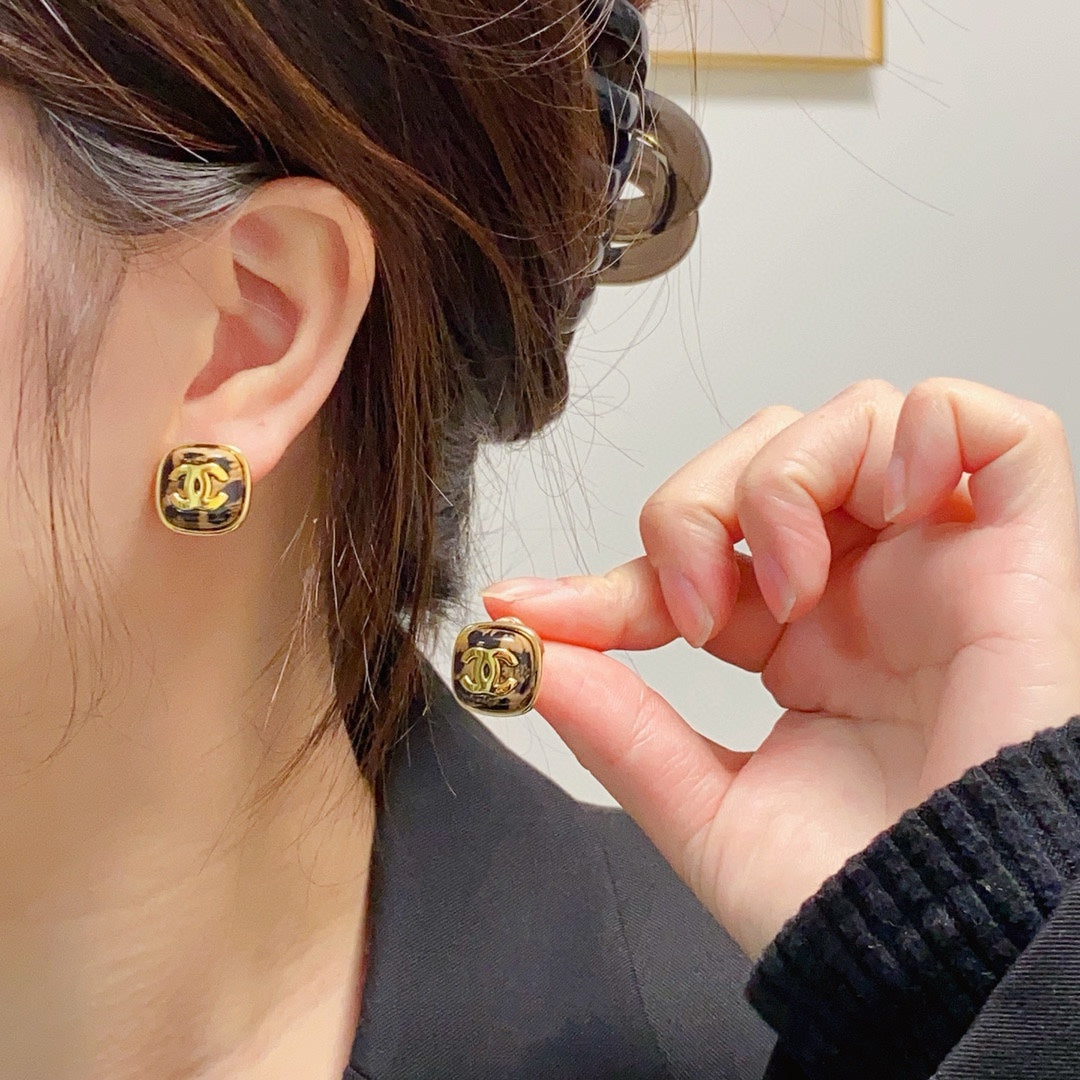 China Replica Chanel Earrings 25usd Only