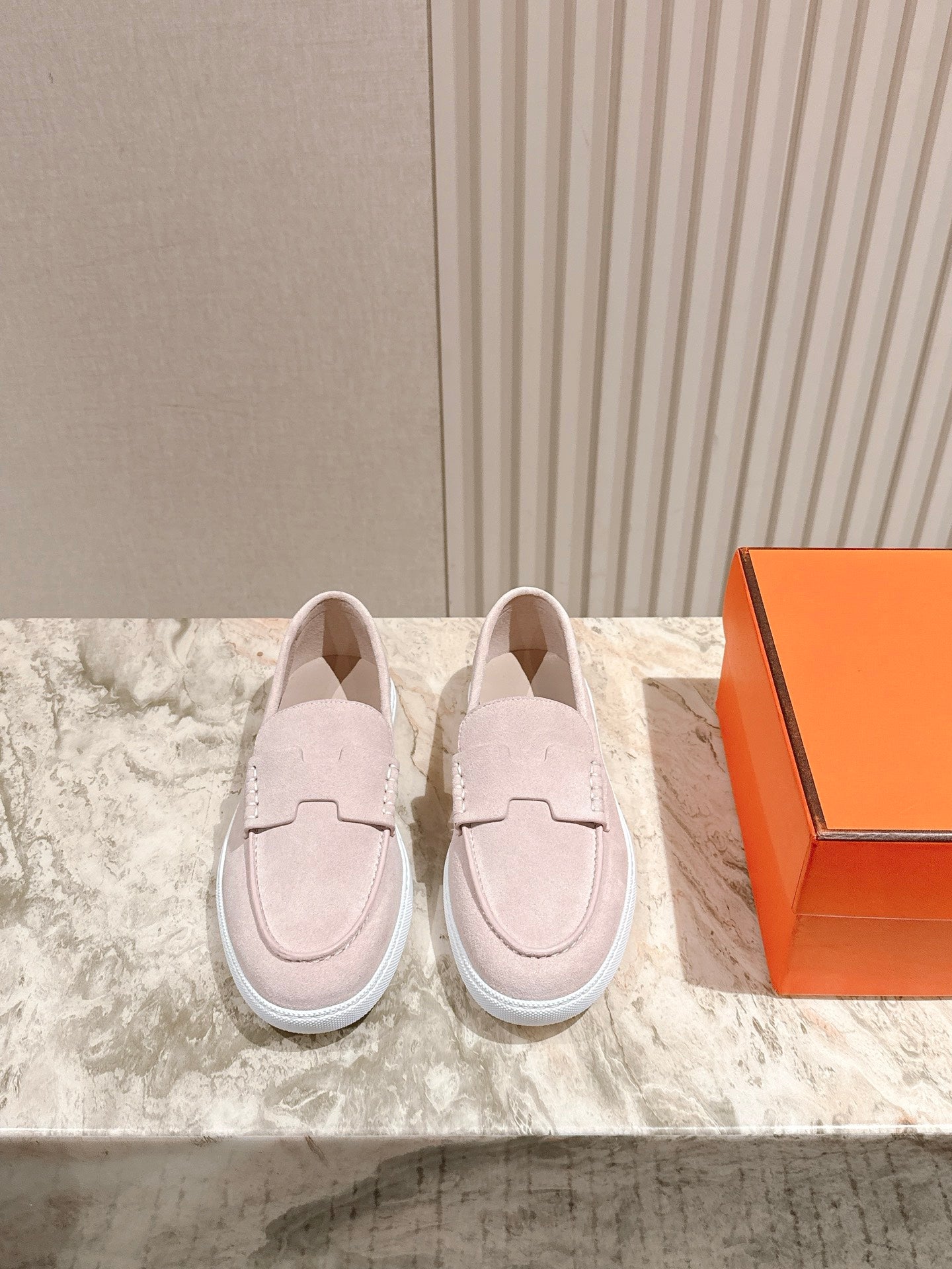 China Replica Hermes Women Shoes 105usd Only