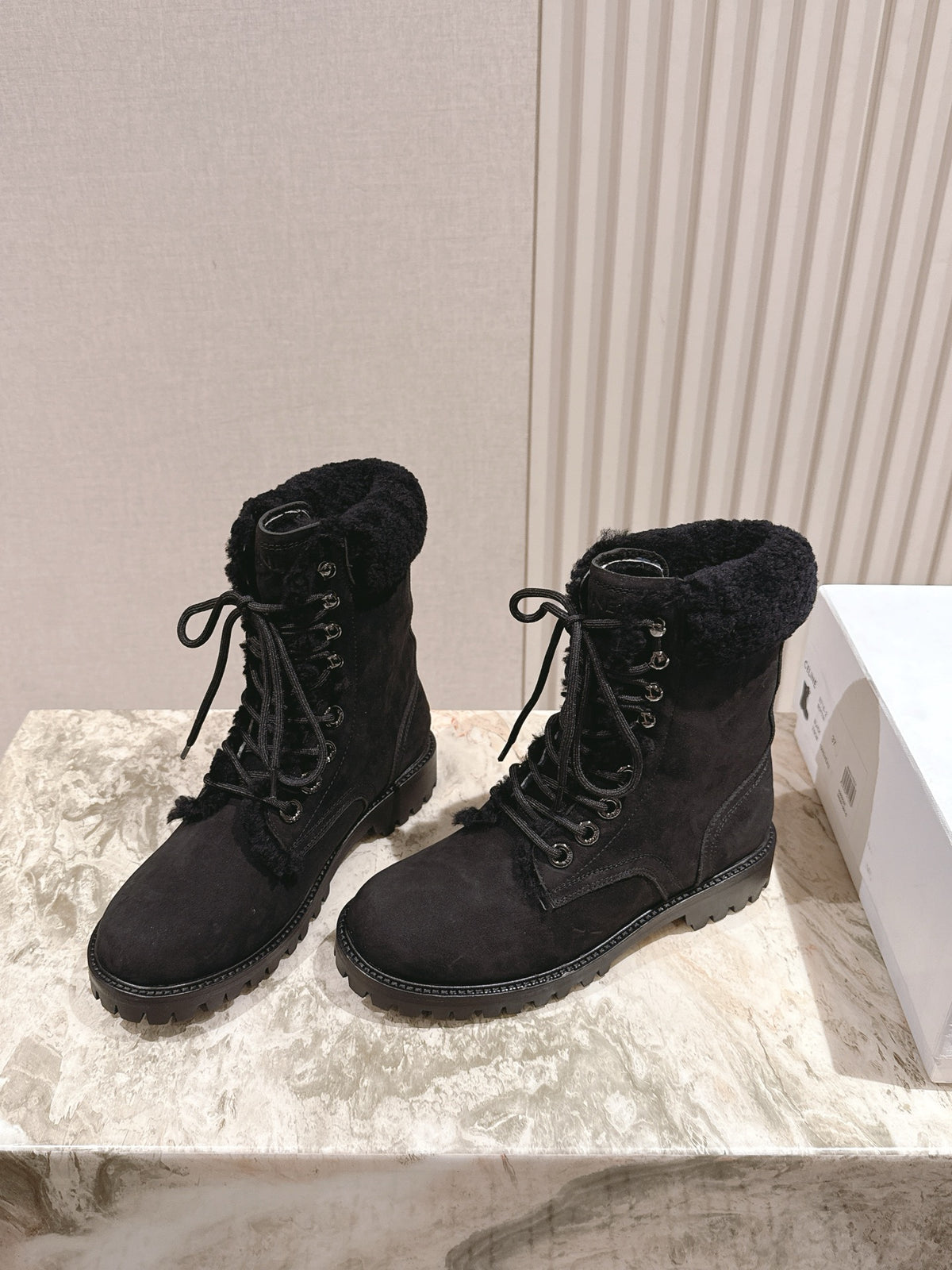 China Replica Celine Women Shoes 154usd Only